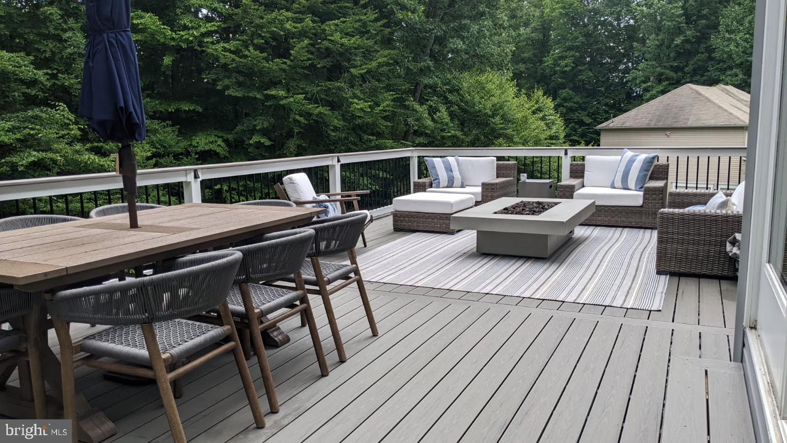 10028 WILLOW RIDGE WAY