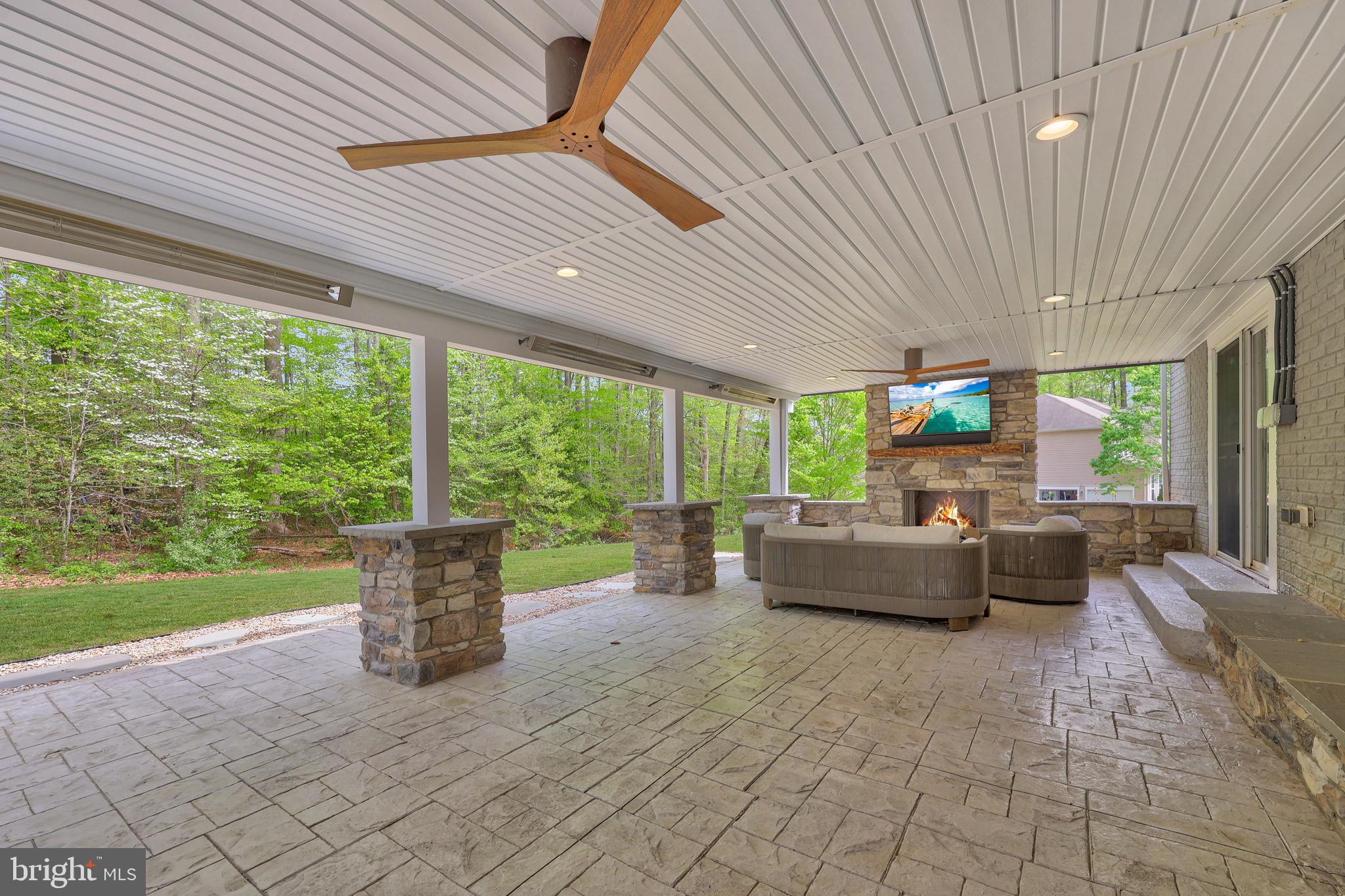 STUARTS CROSSING - Residential