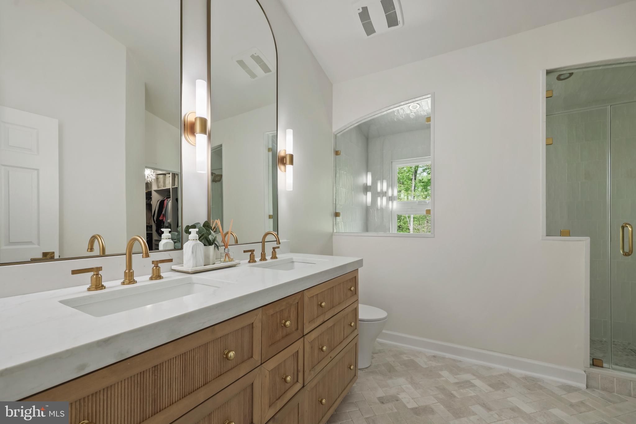 STUARTS CROSSING - Residential