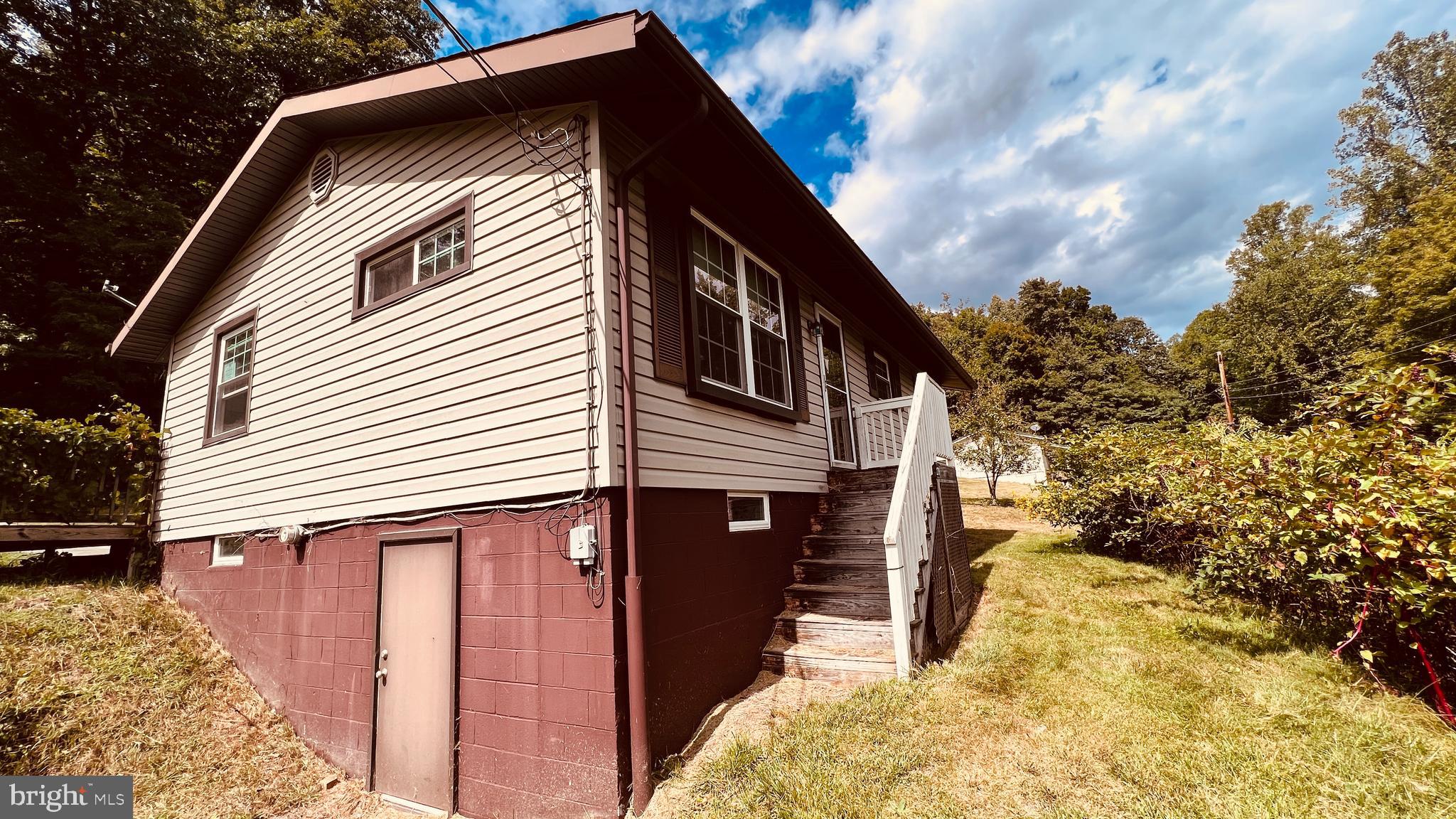 BLOOMINGTON - Residential