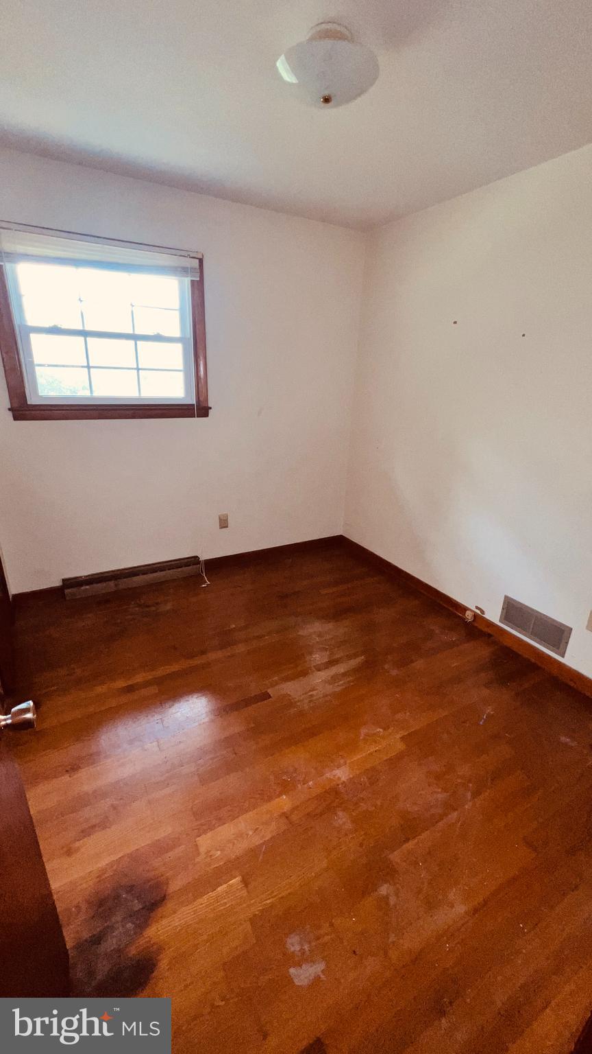 BLOOMINGTON - Residential