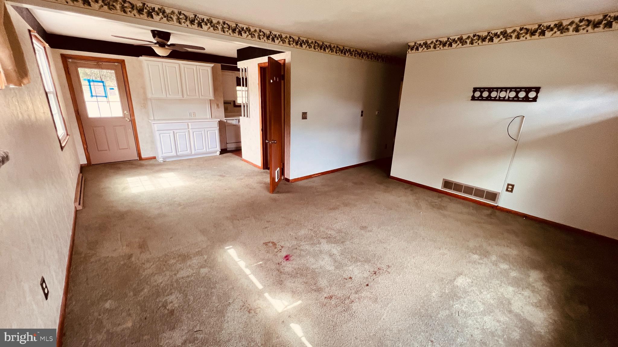 BLOOMINGTON - Residential