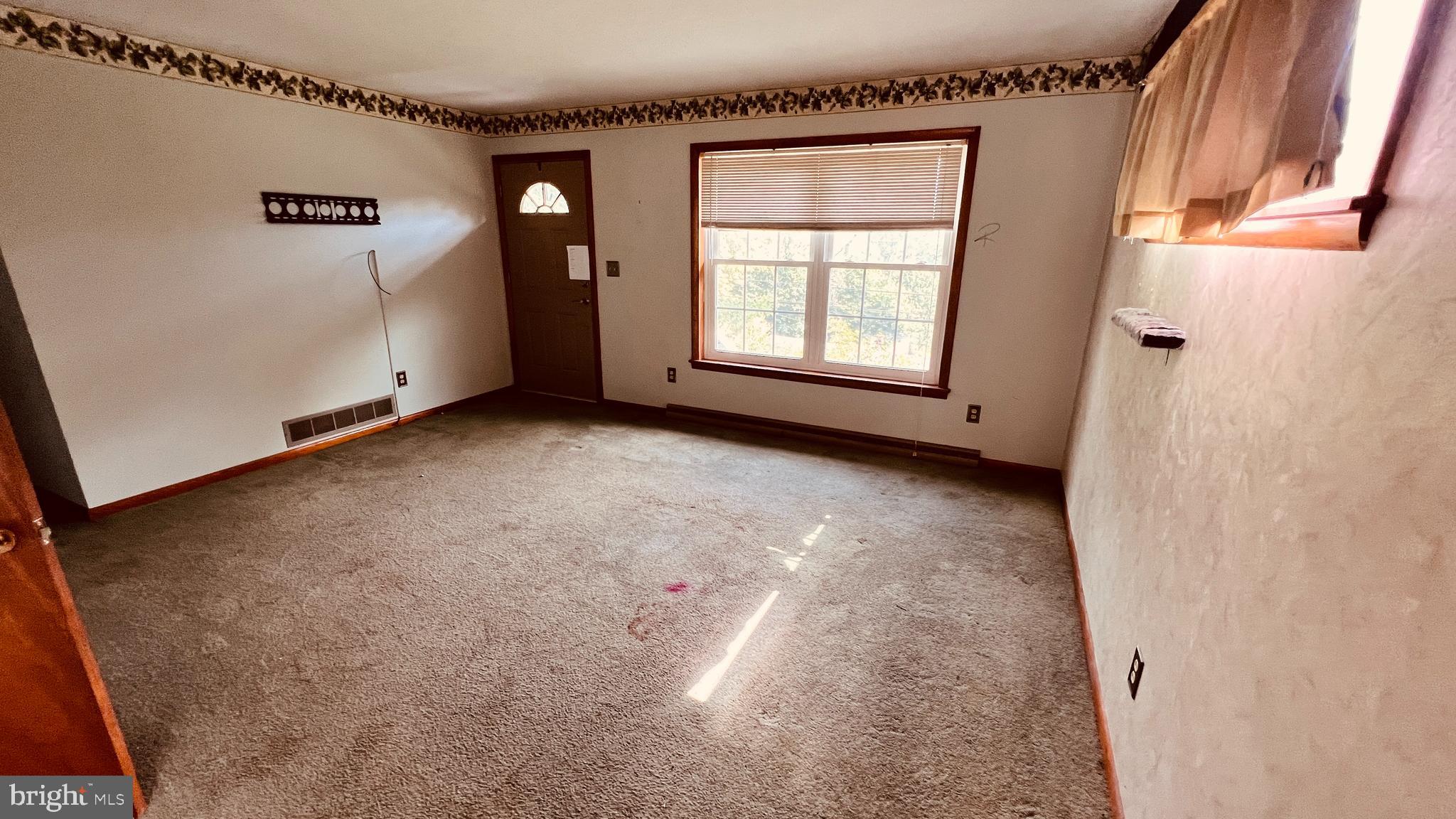 BLOOMINGTON - Residential