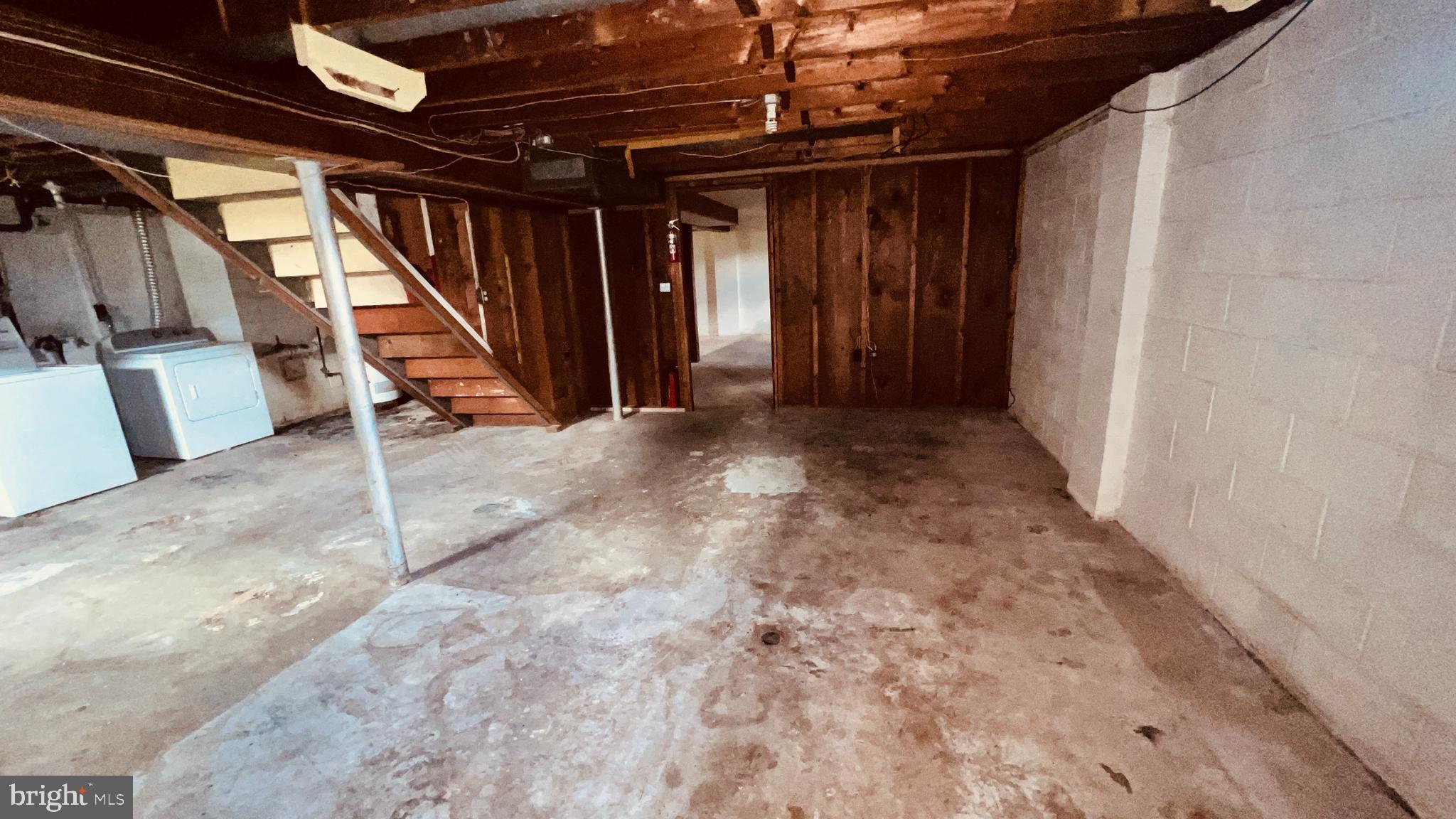 BLOOMINGTON - Residential