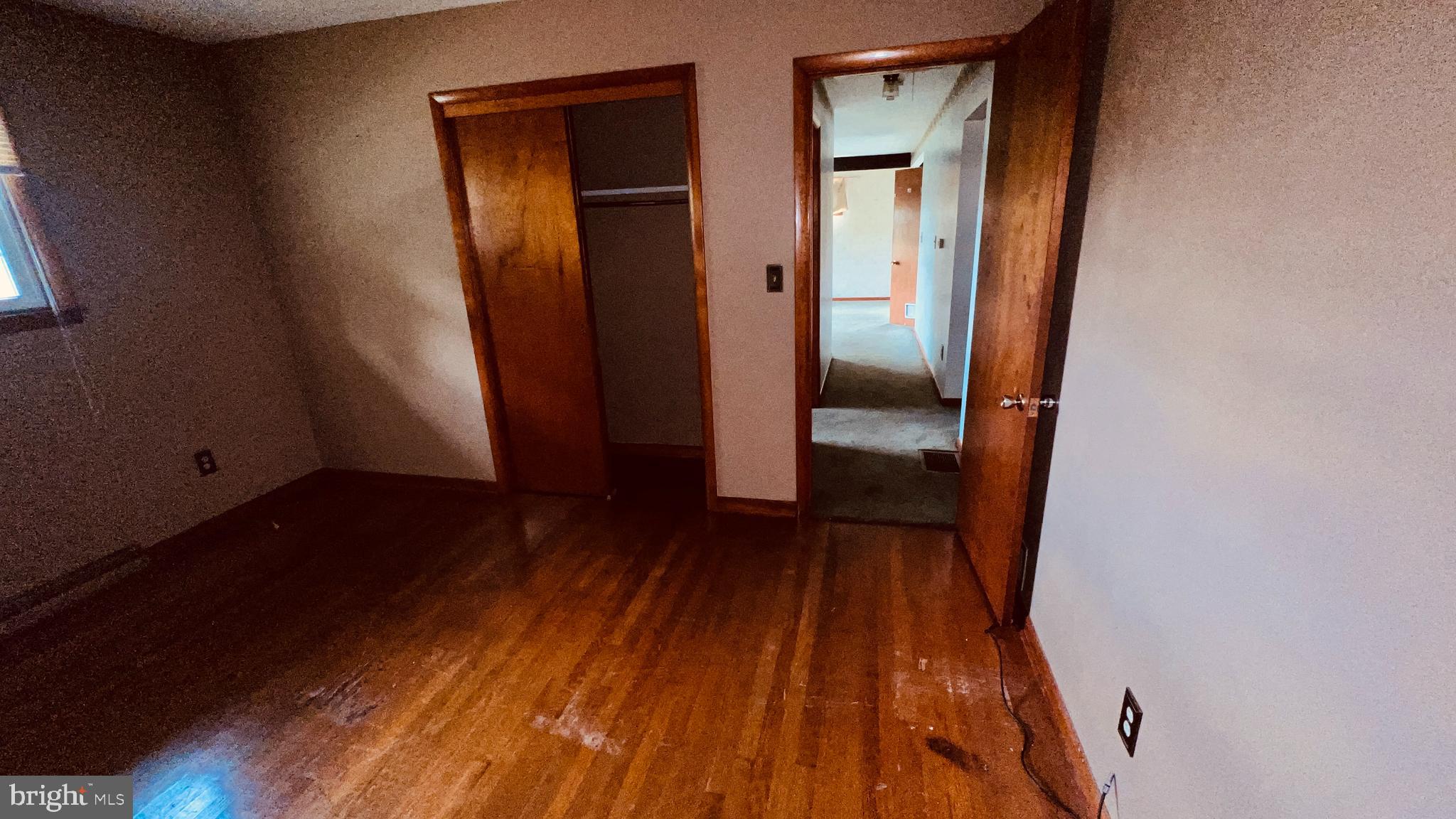 BLOOMINGTON - Residential