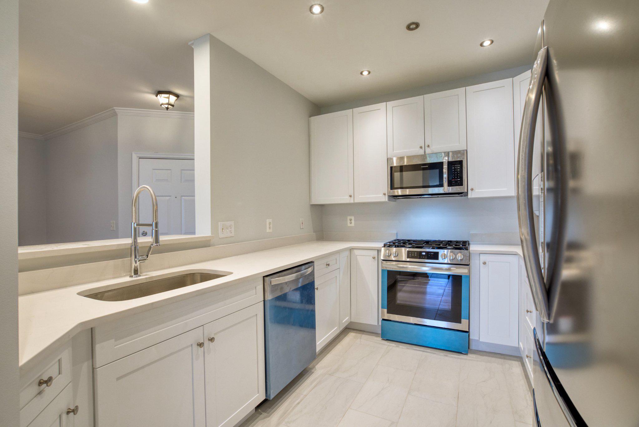 WESTBRIAR CONDOMINIUMS - Residential