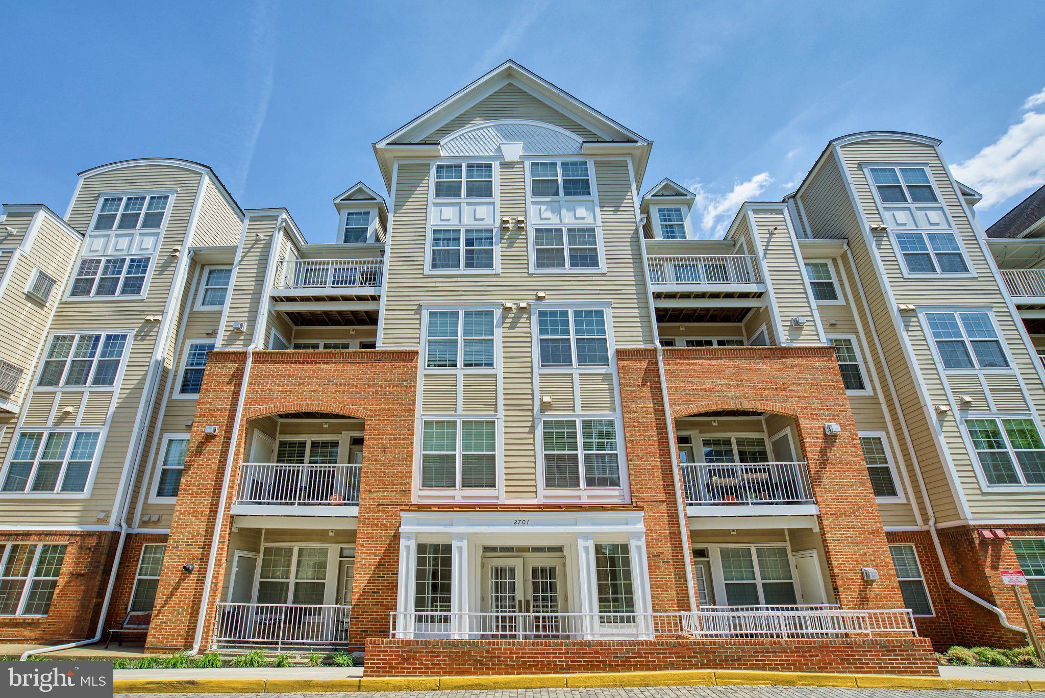 WESTBRIAR CONDOMINIUMS - Residential