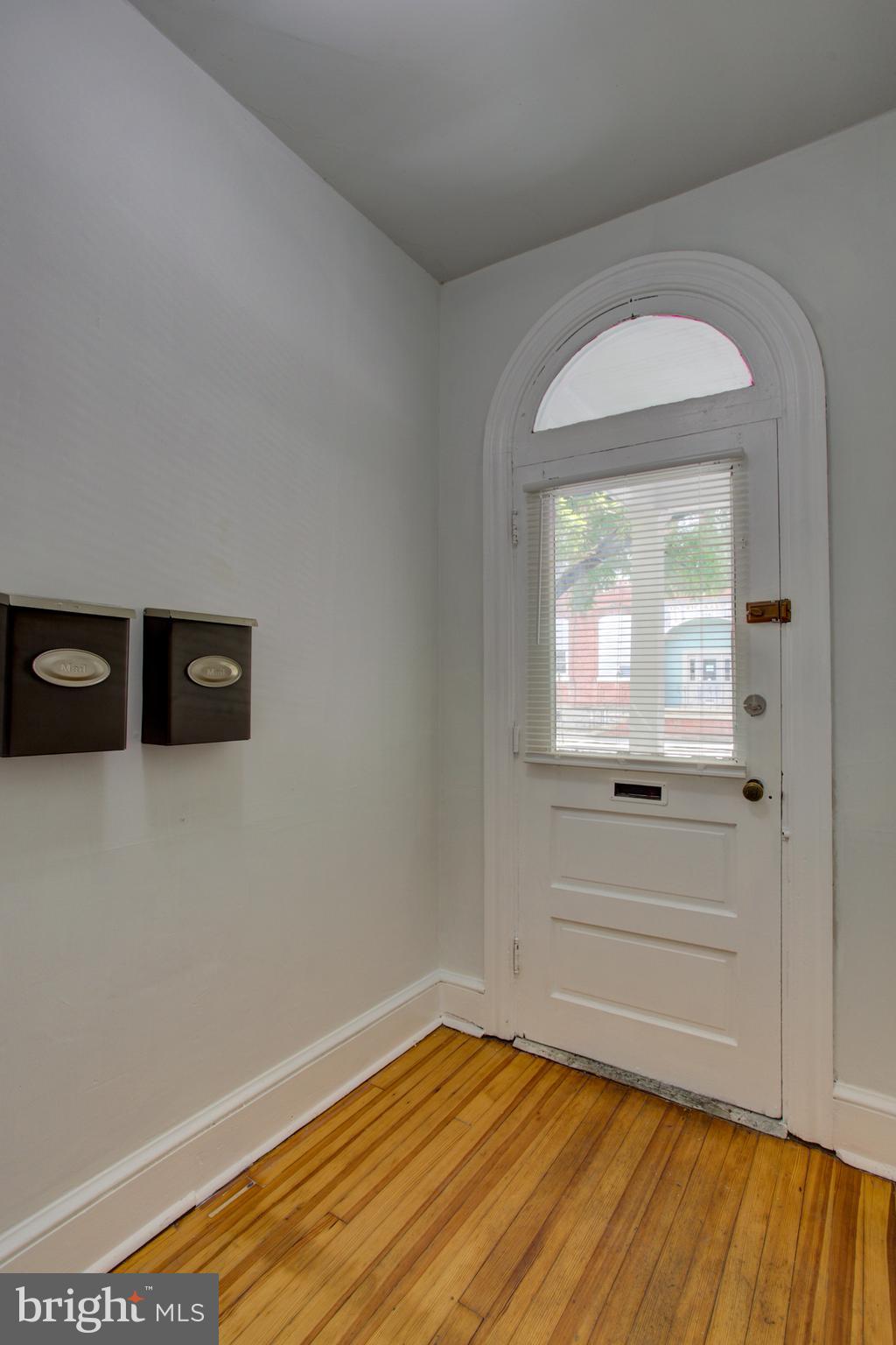 CHESTNUT HILL - Residential Income