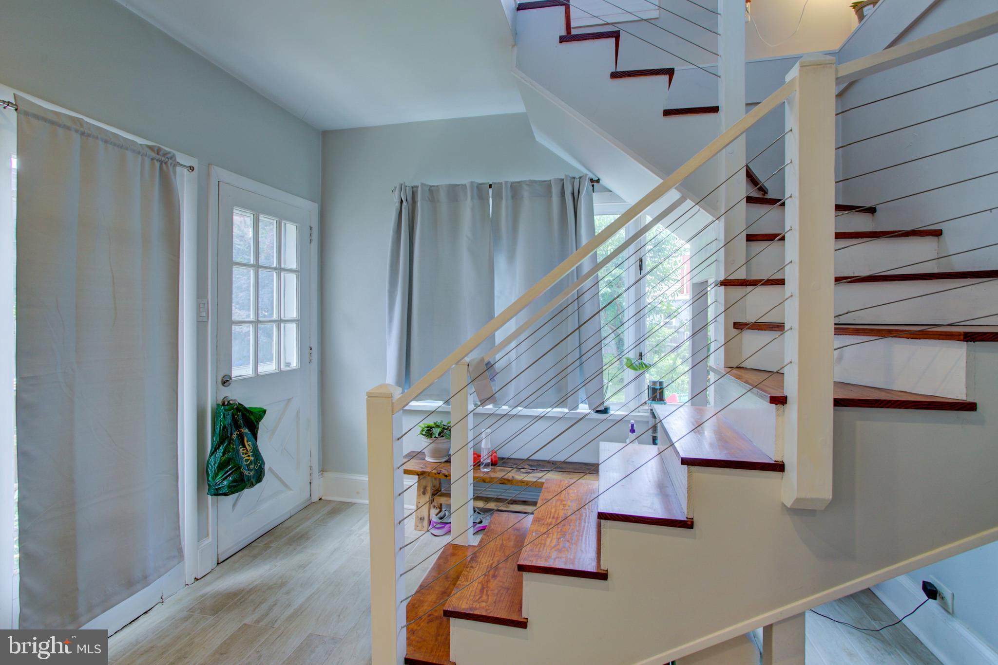 CHESTNUT HILL - Residential Income