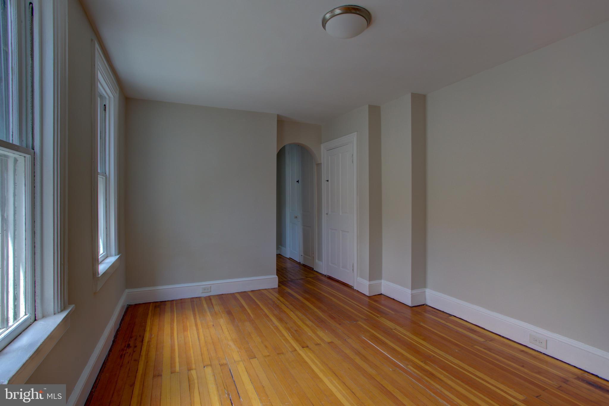 CHESTNUT HILL - Residential Income