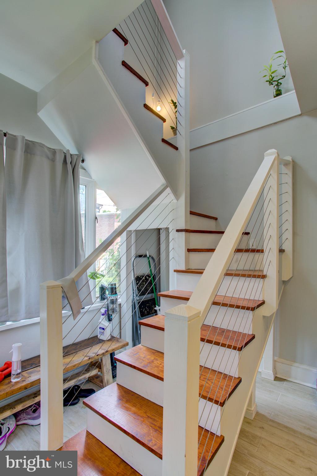 CHESTNUT HILL - Residential Income