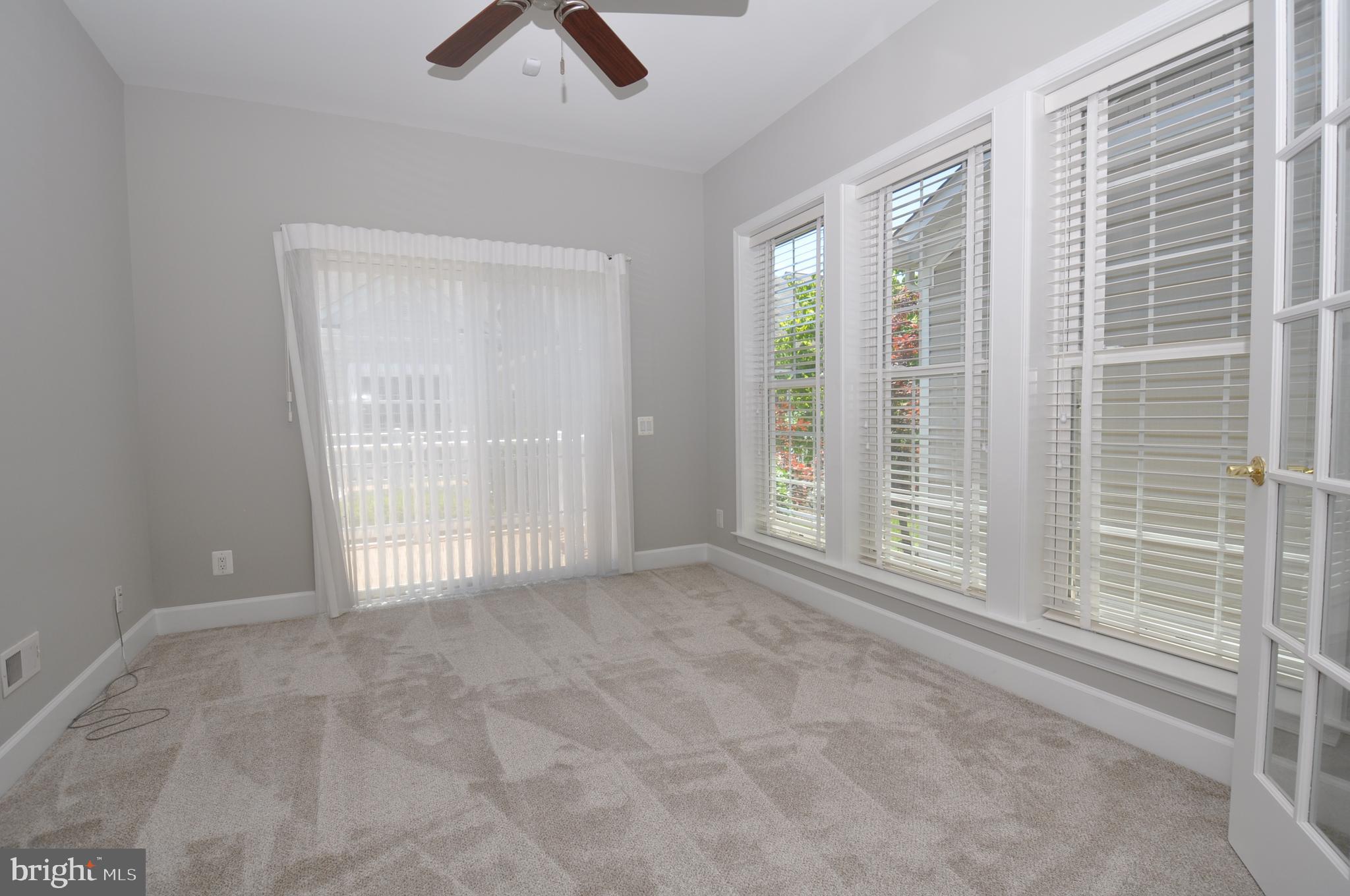 SPRING HILL - Residential Lease