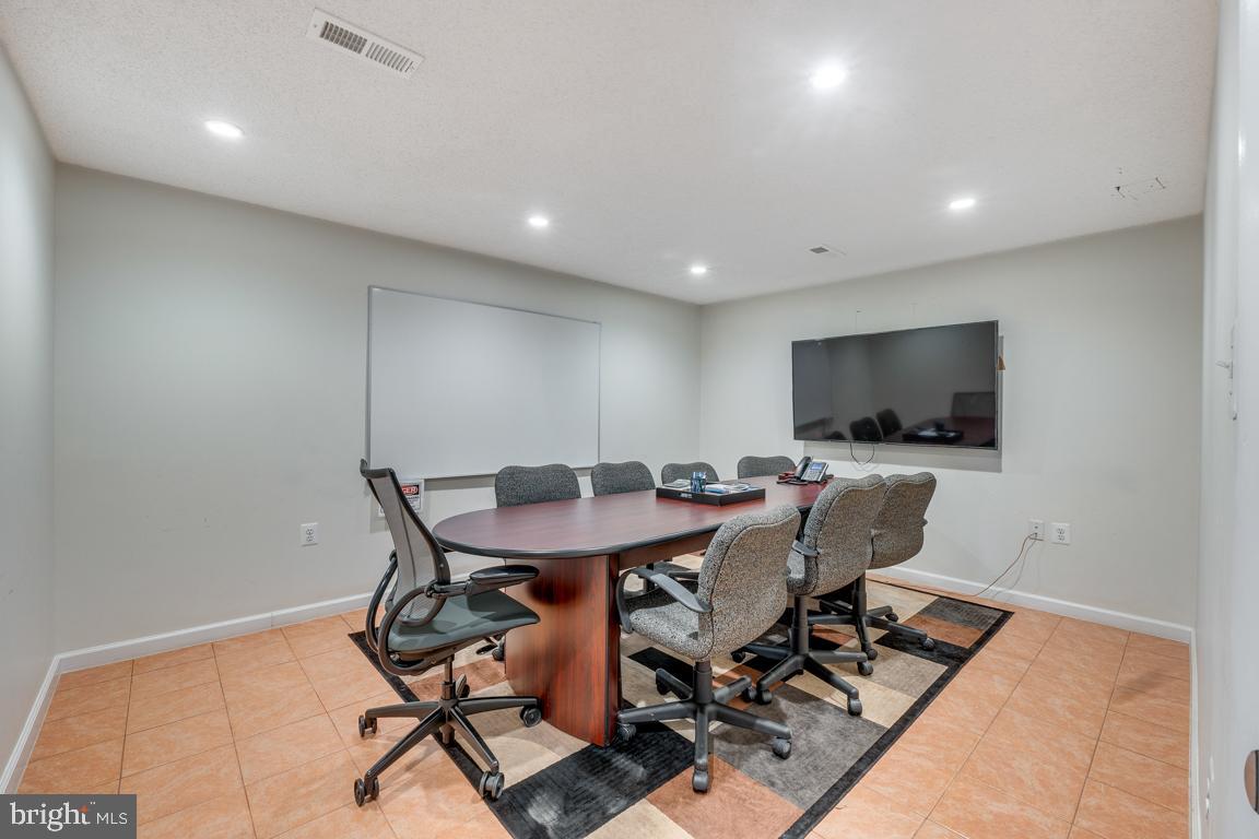 5649 GENERAL WASHINGTON DRIVE A 58