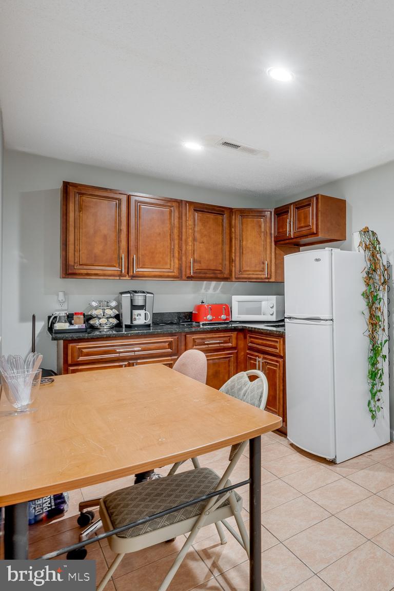 5649 GENERAL WASHINGTON DRIVE A 58