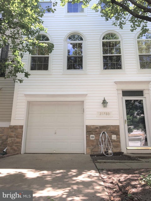 Townhouse For Rent - 21780 Goose Cross Terrace<br/> ASHBURN, VA 20147