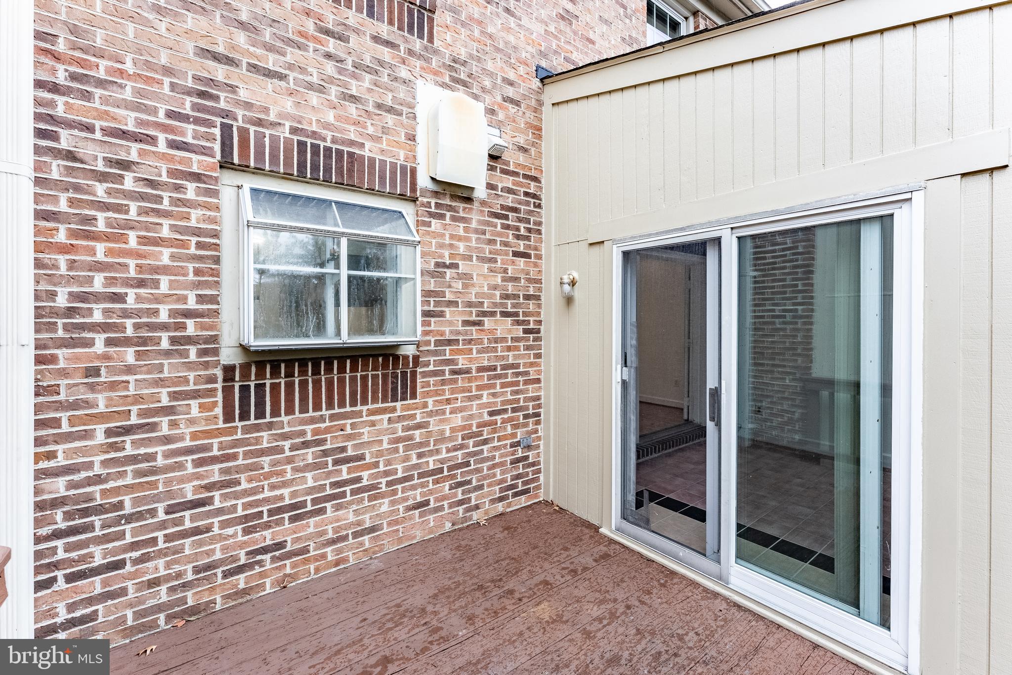 MERRY OAKS - Residential