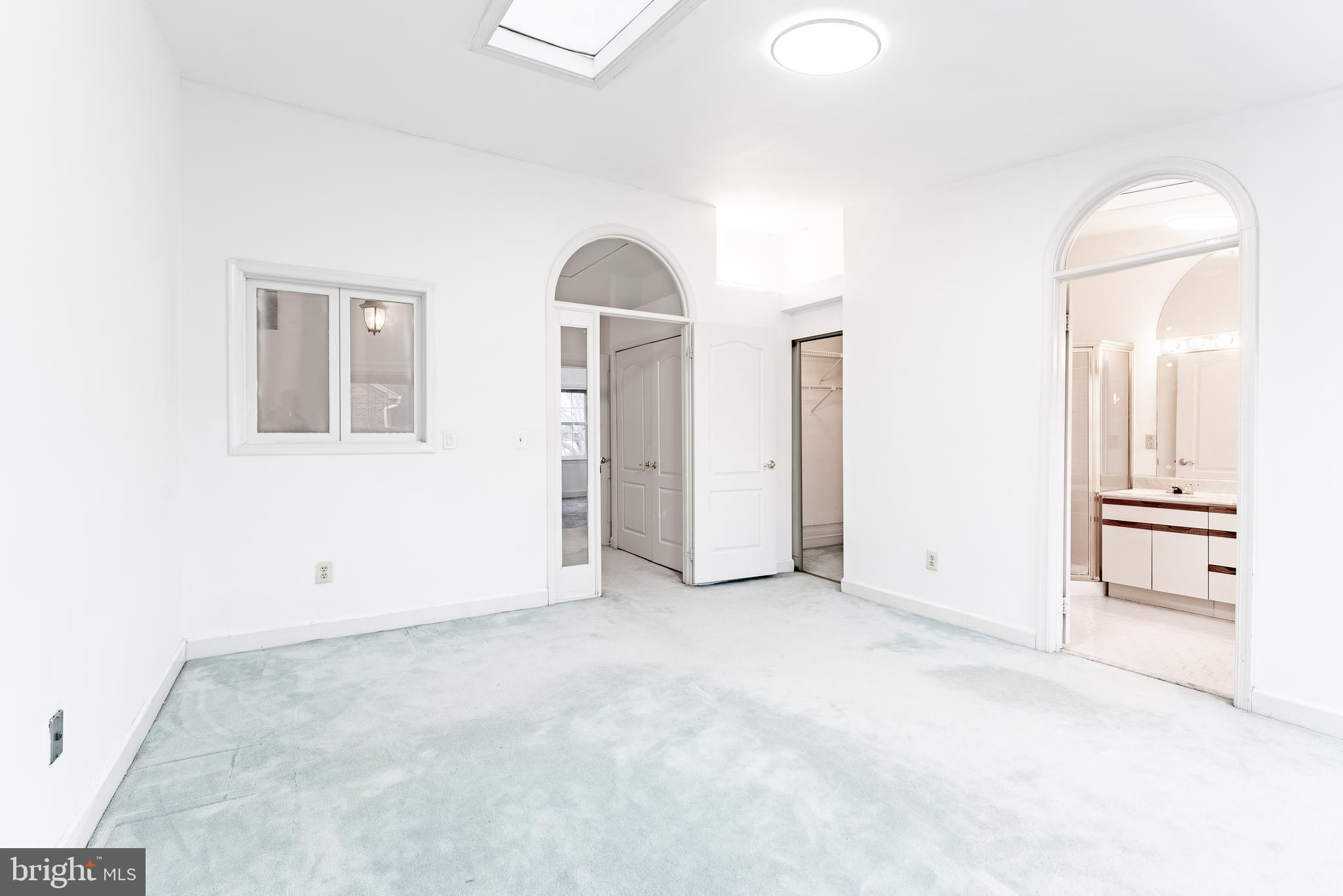 MERRY OAKS - Residential