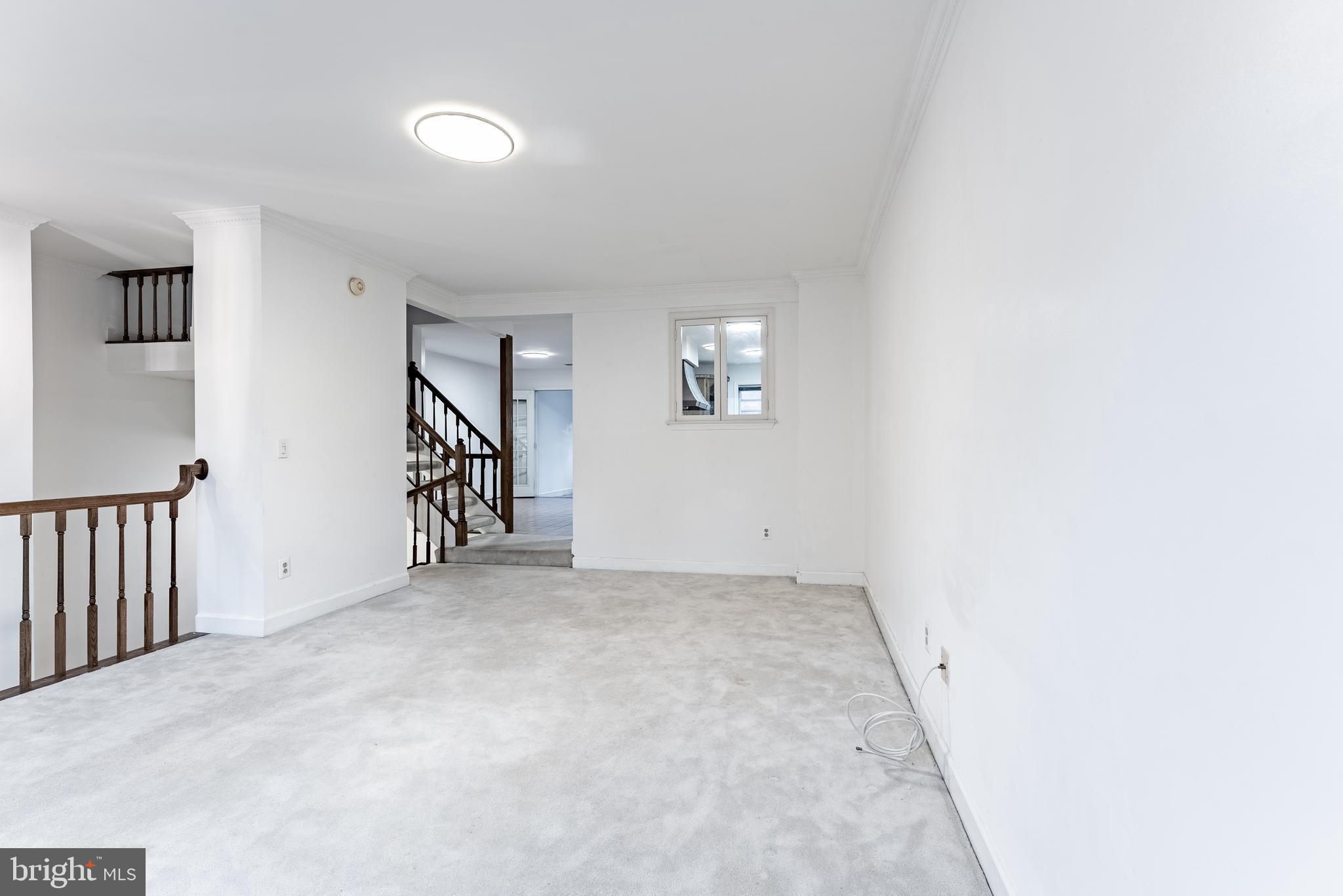 MERRY OAKS - Residential