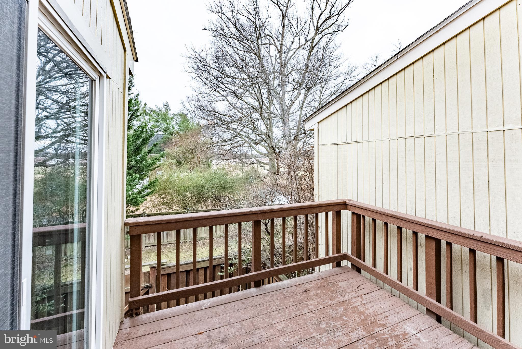 MERRY OAKS - Residential