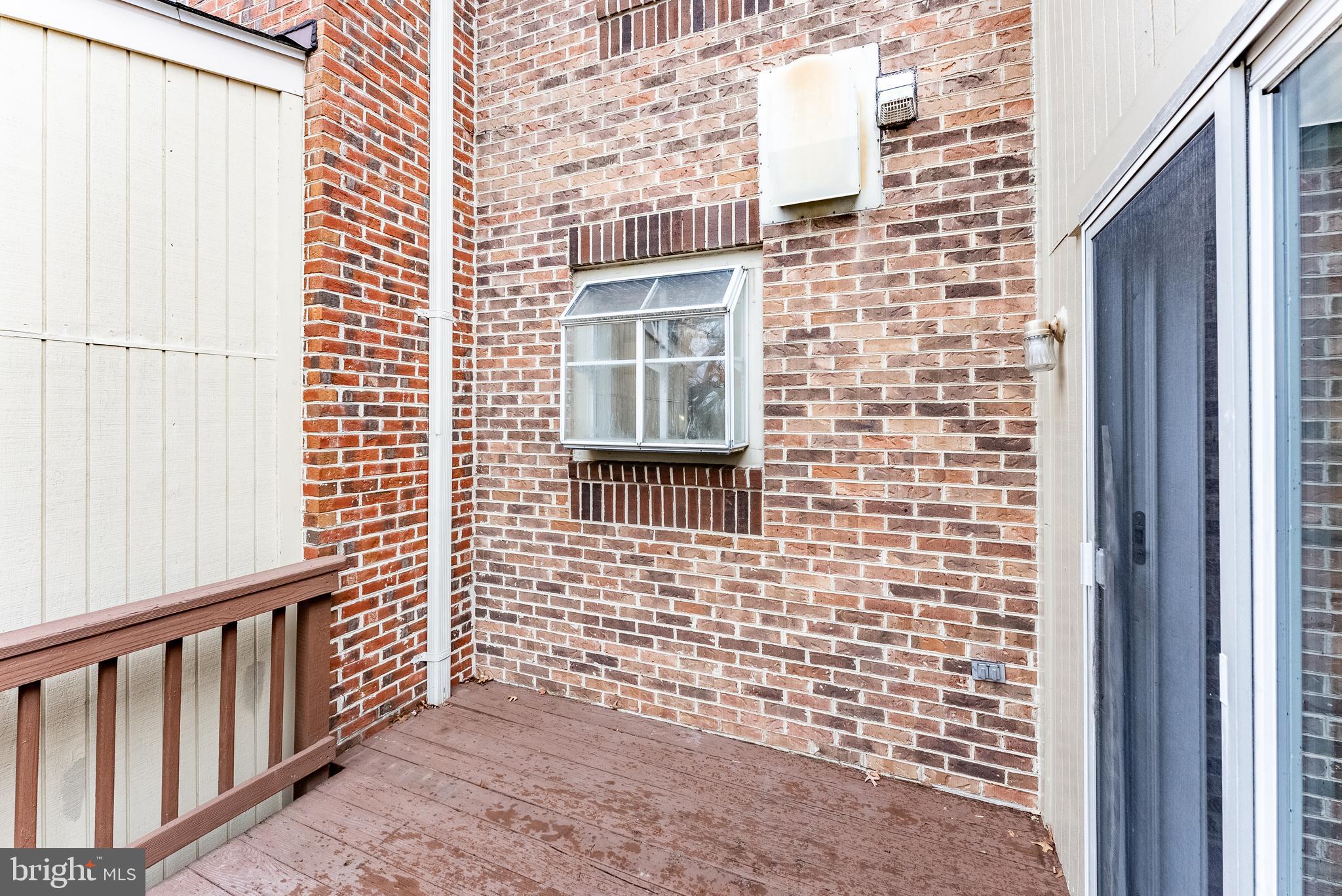 MERRY OAKS - Residential