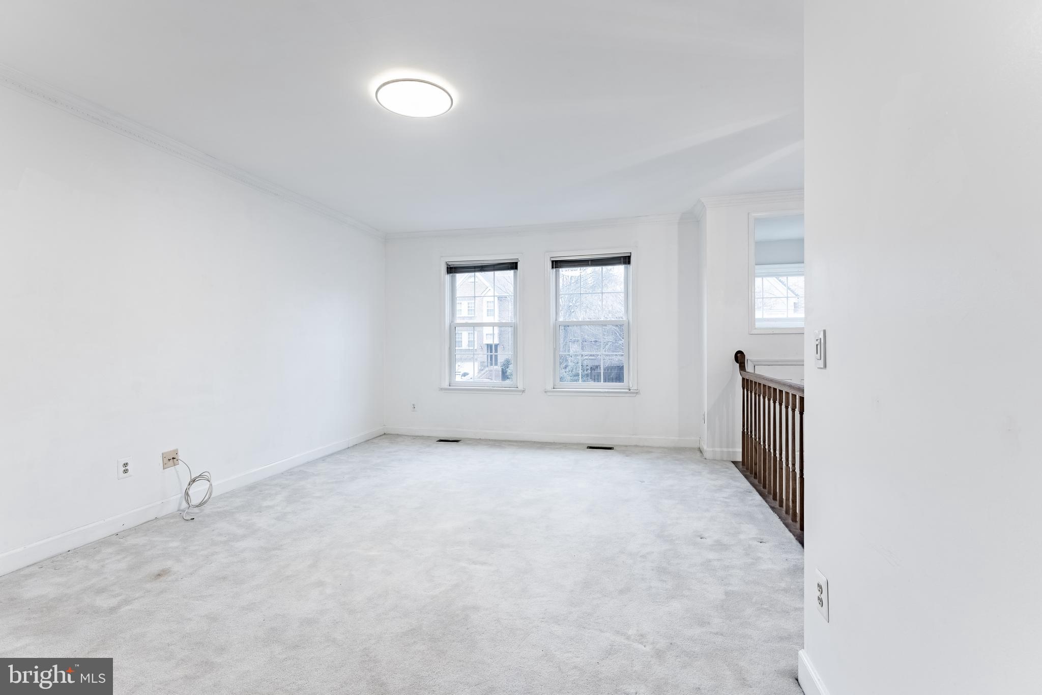 MERRY OAKS - Residential