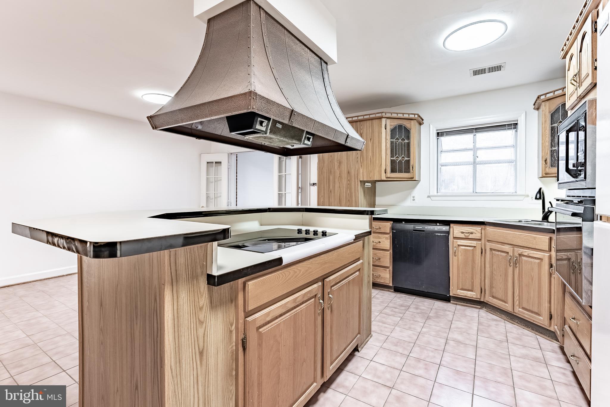 MERRY OAKS - Residential