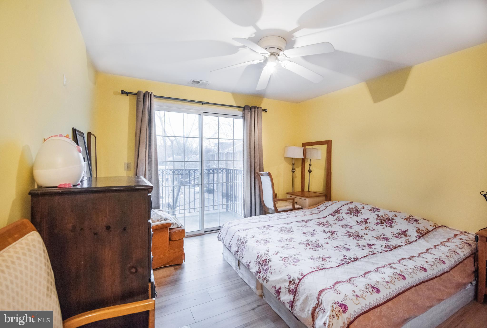 FALLS STATION - Residential Lease