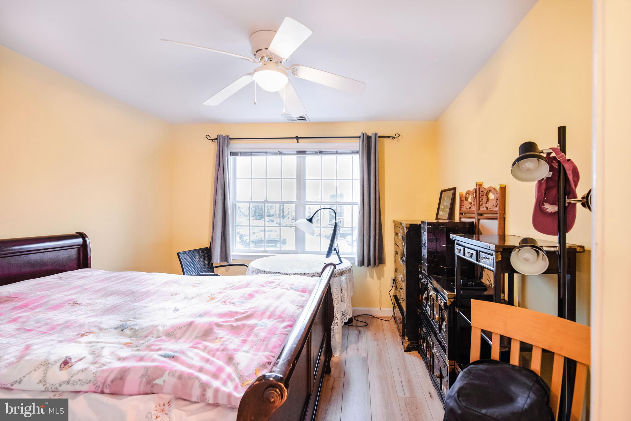 FALLS STATION - Residential Lease