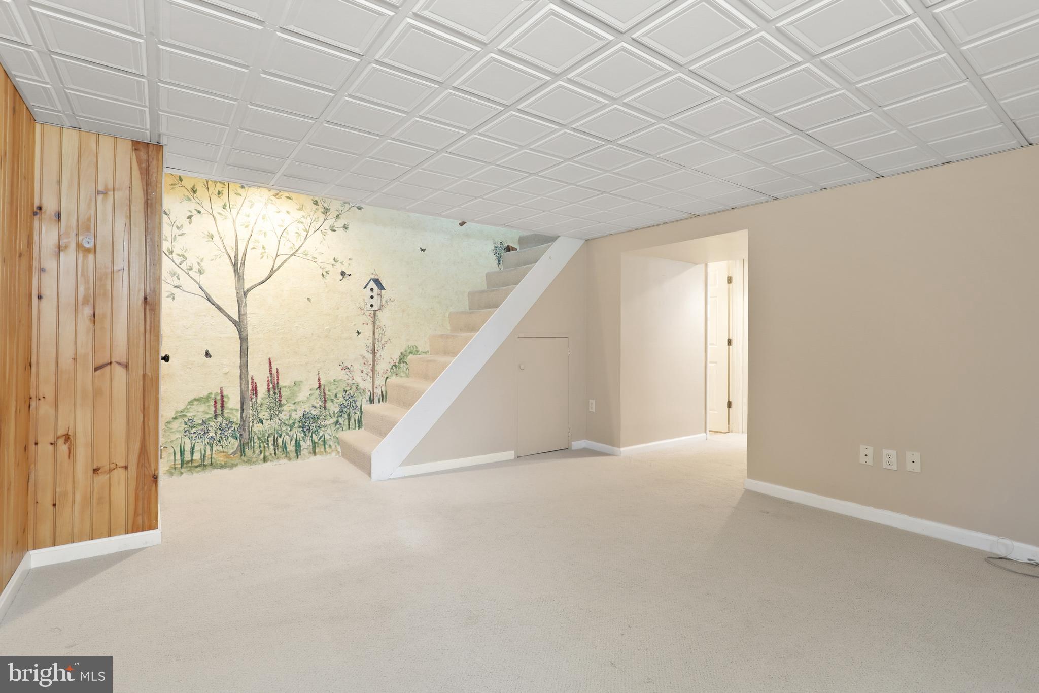 KNETTISHALL - Residential Lease