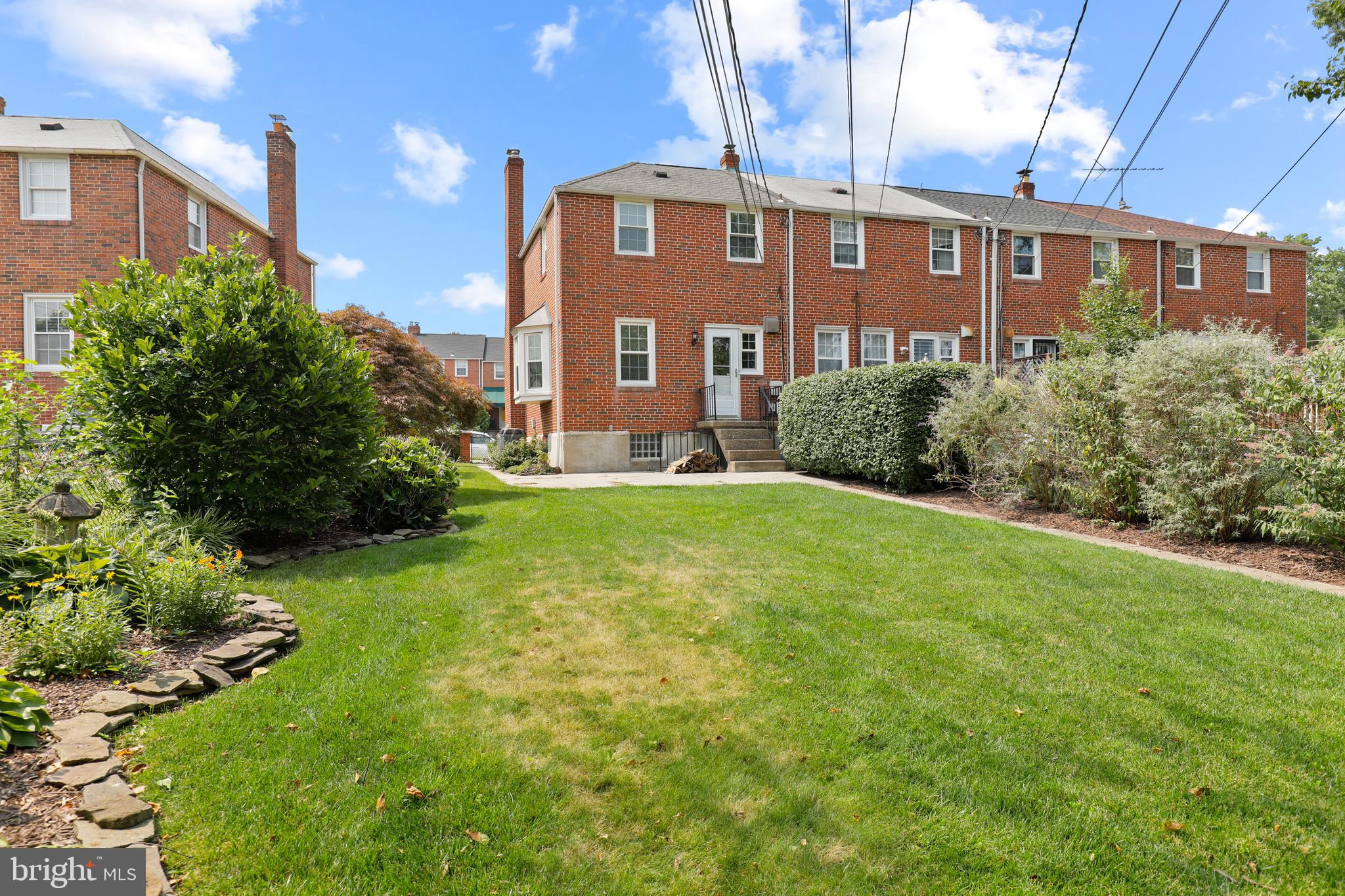 KNETTISHALL - Residential Lease