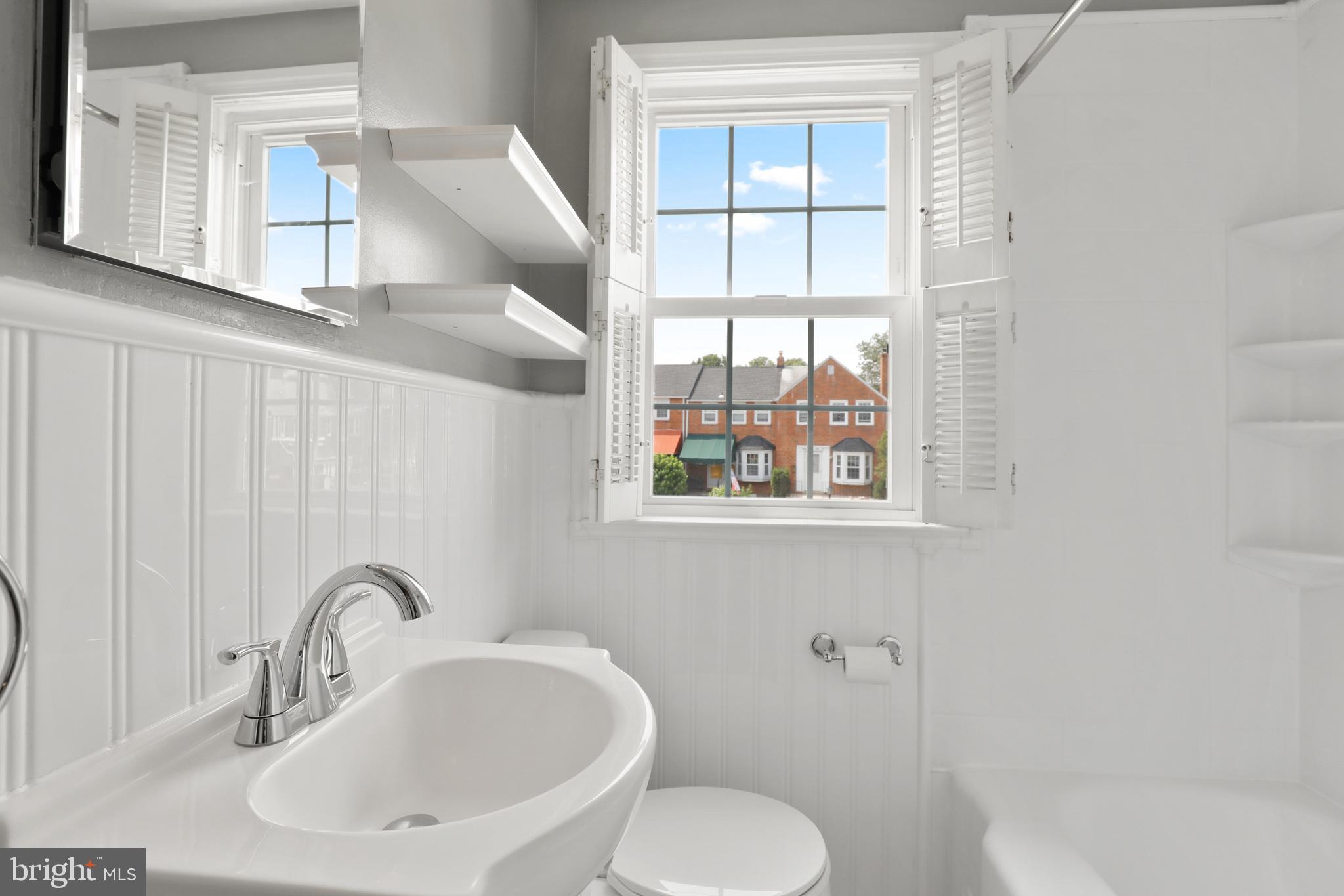 KNETTISHALL - Residential Lease