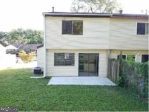 HALLFIELD MANOR - Residential Lease