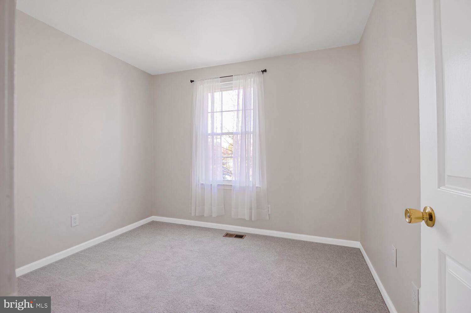 WORTHINGTON WOODS - Residential