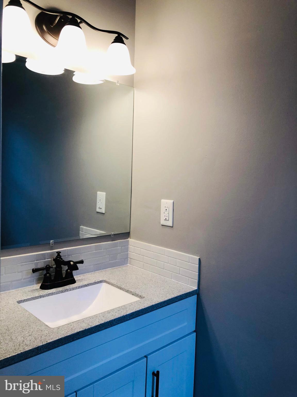 LAKE CAROLINE - Residential Lease