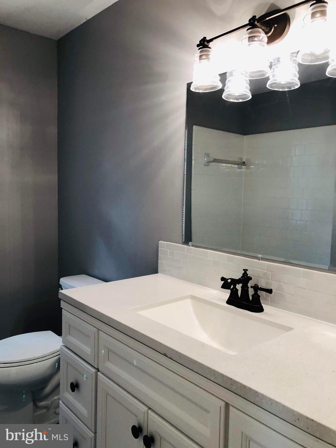 LAKE CAROLINE - Residential Lease