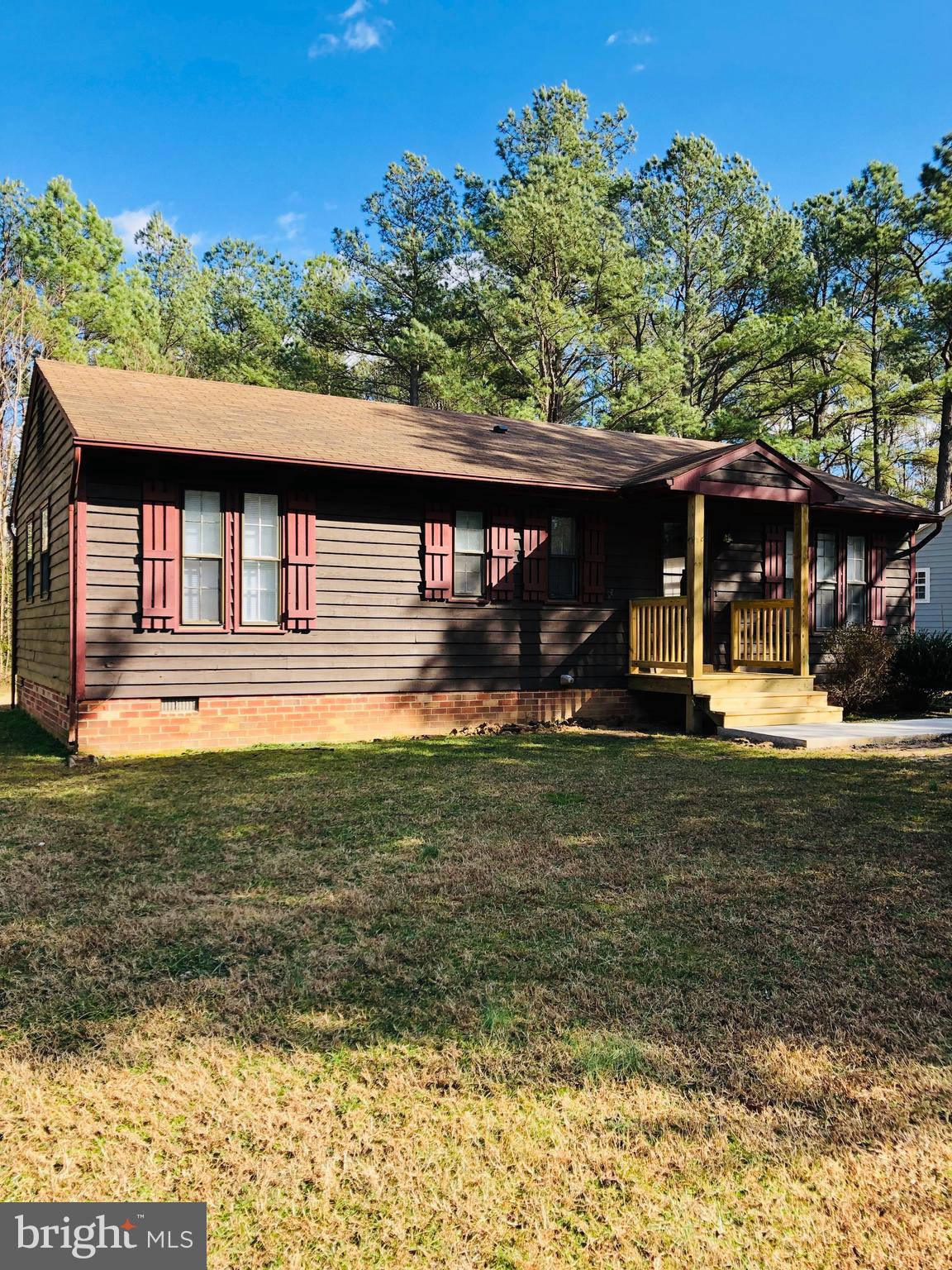 LAKE CAROLINE - Residential Lease