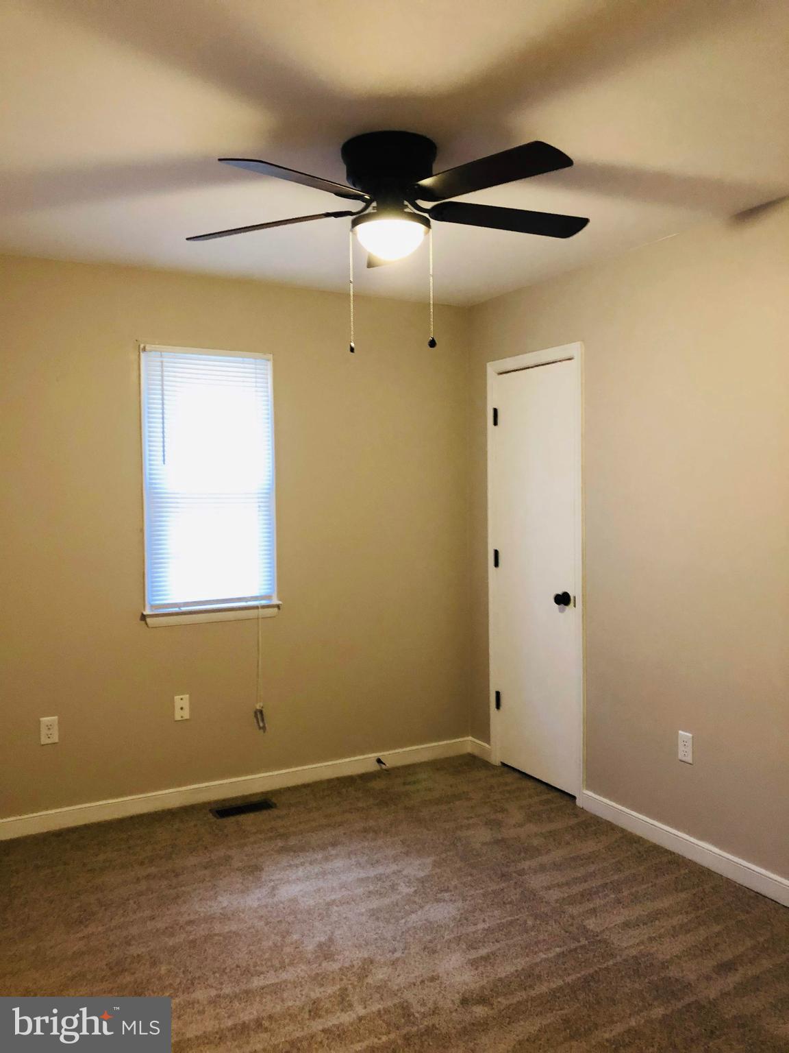 LAKE CAROLINE - Residential Lease