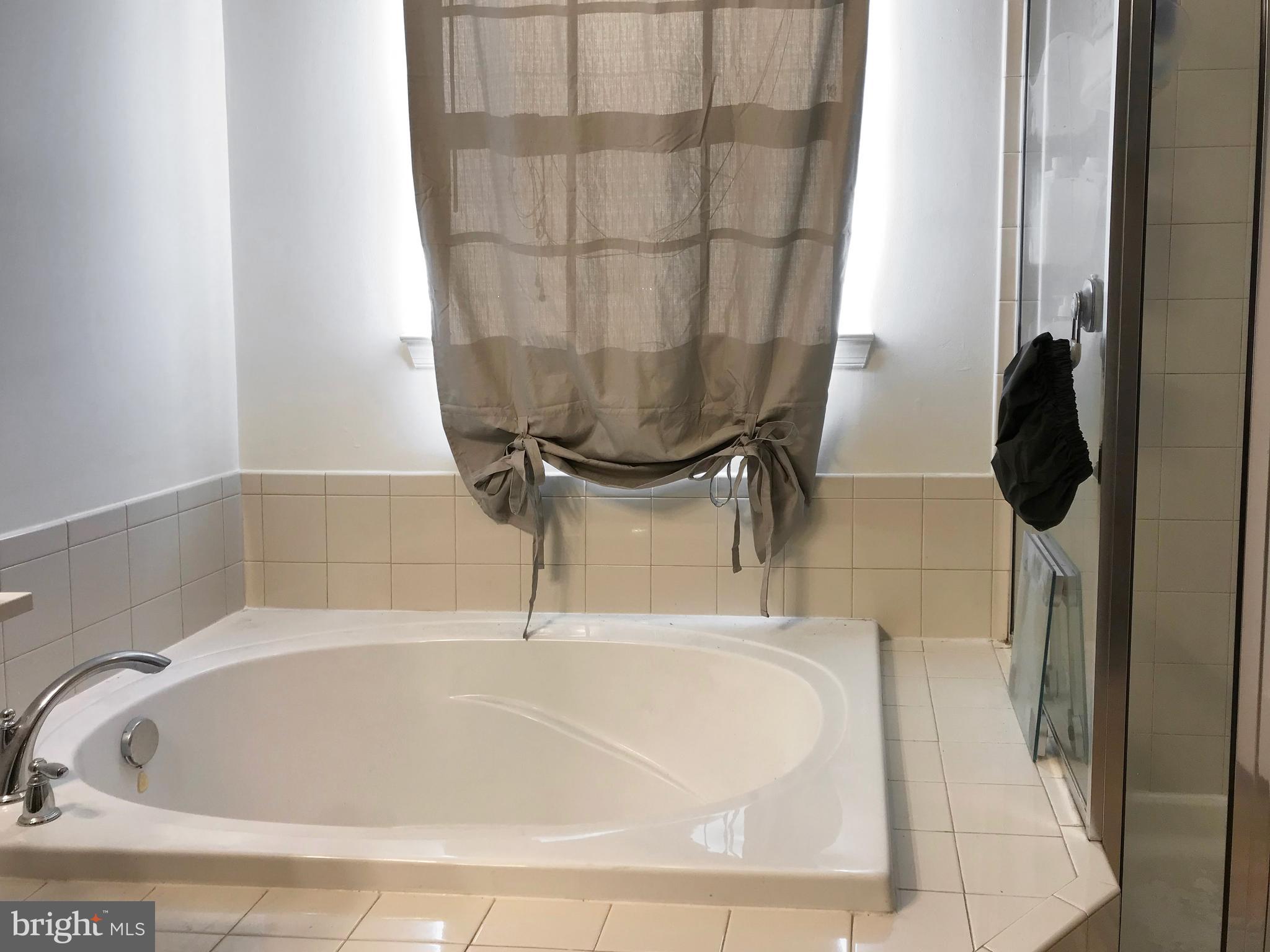 WINDMILL CROSSING - Residential