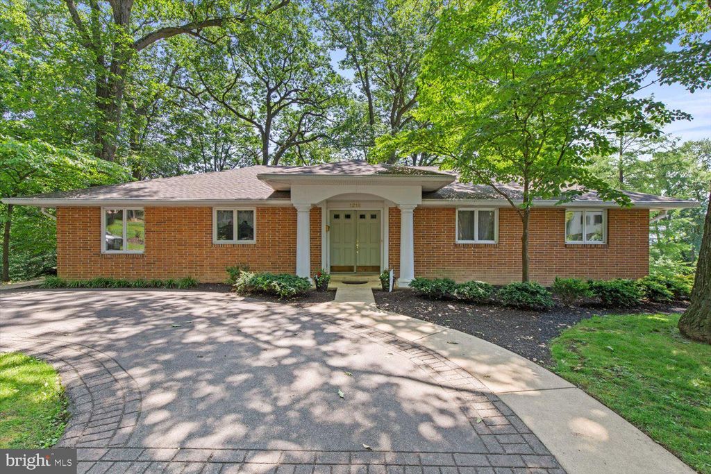 Photo of 1216 HILLCREST RD, AKRON, PA 17501 (MLS # PALA2037576)