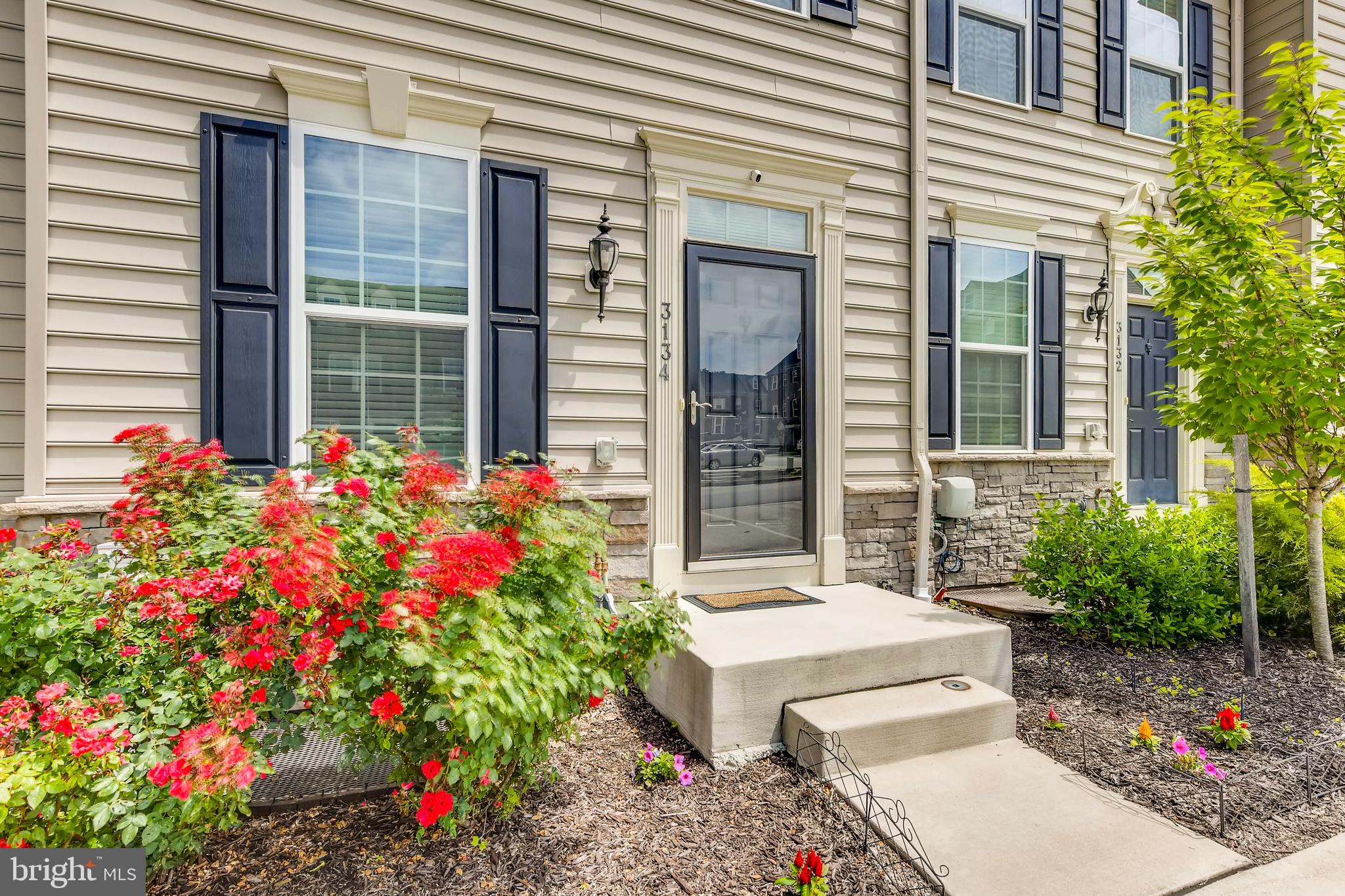 ELLICOTT CROSSING - Residential