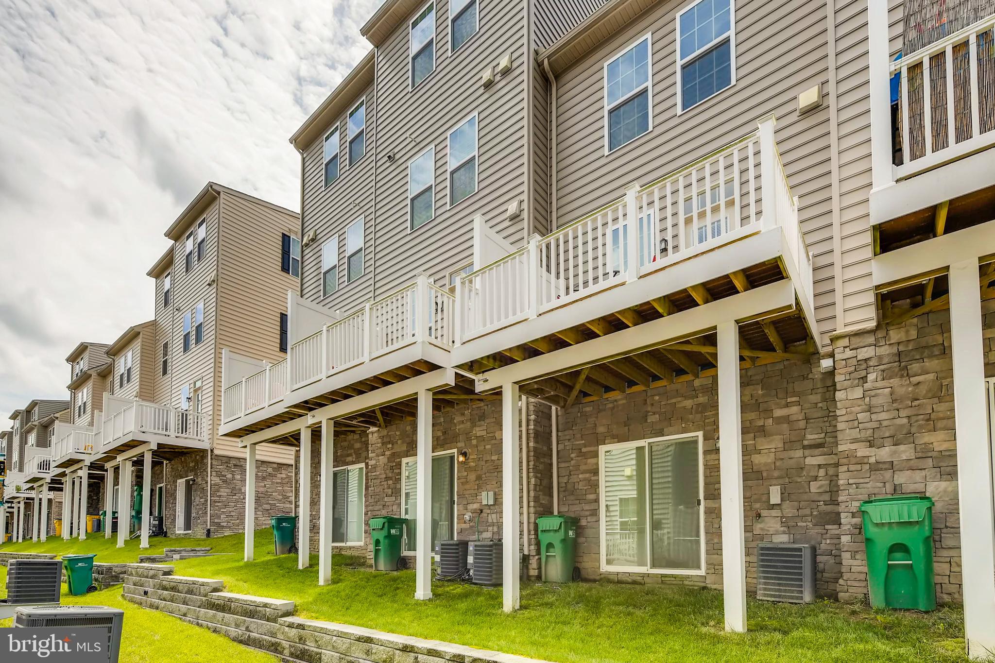 ELLICOTT CROSSING - Residential