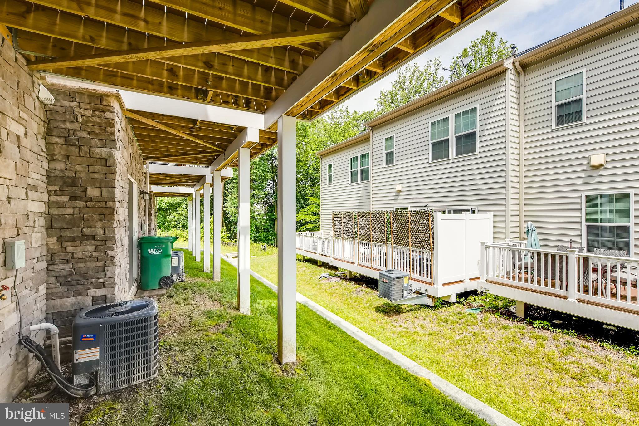 ELLICOTT CROSSING - Residential