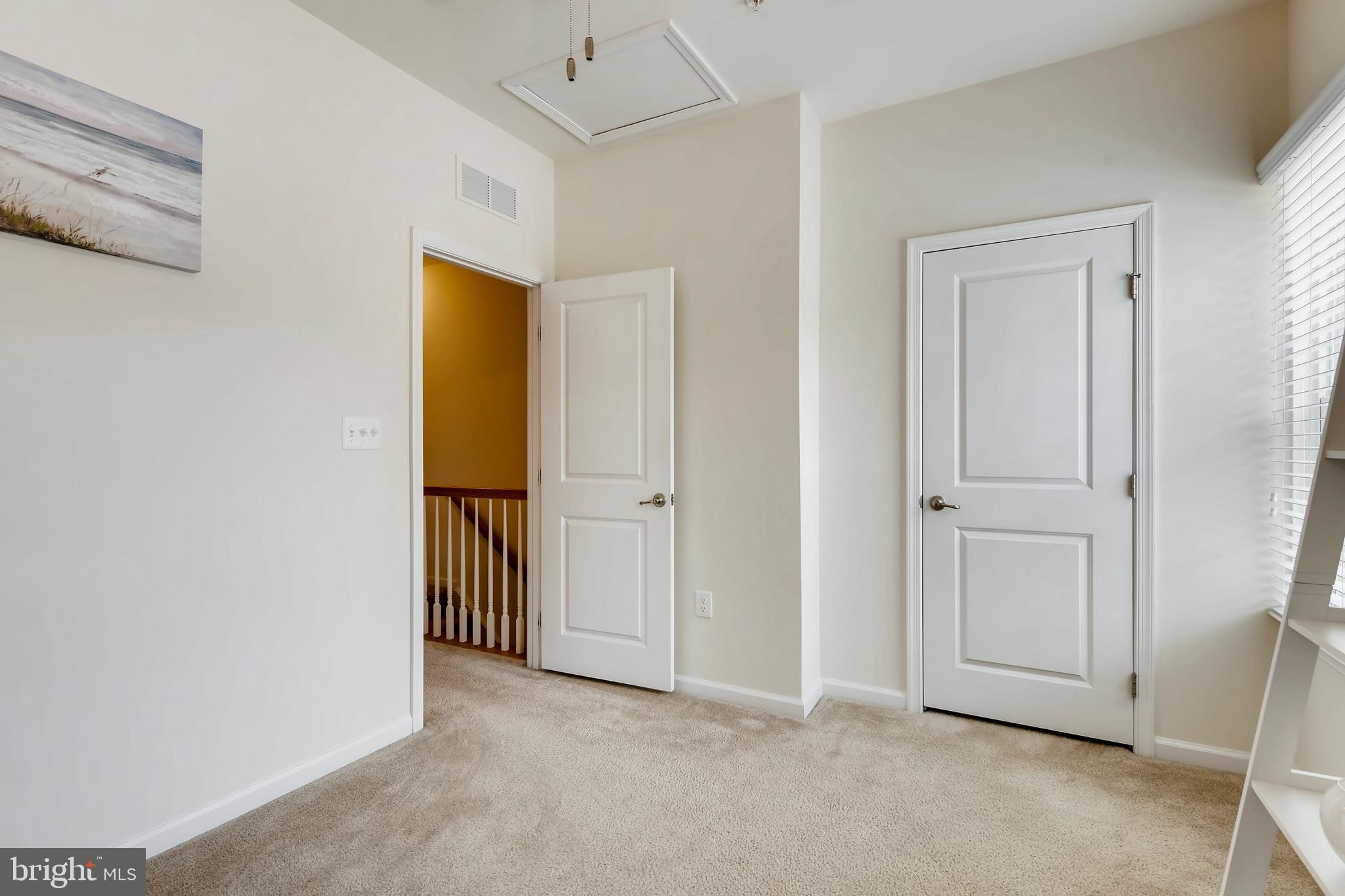 ELLICOTT CROSSING - Residential