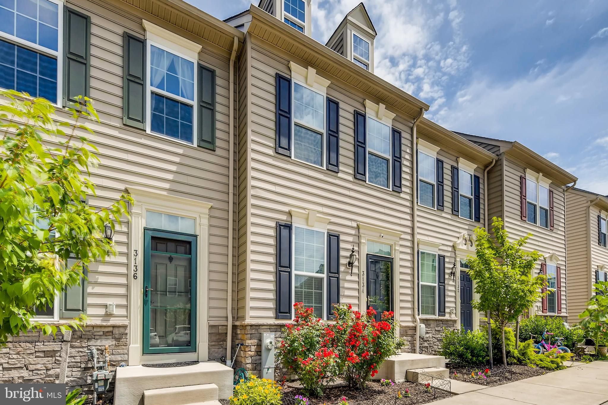 ELLICOTT CROSSING - Residential