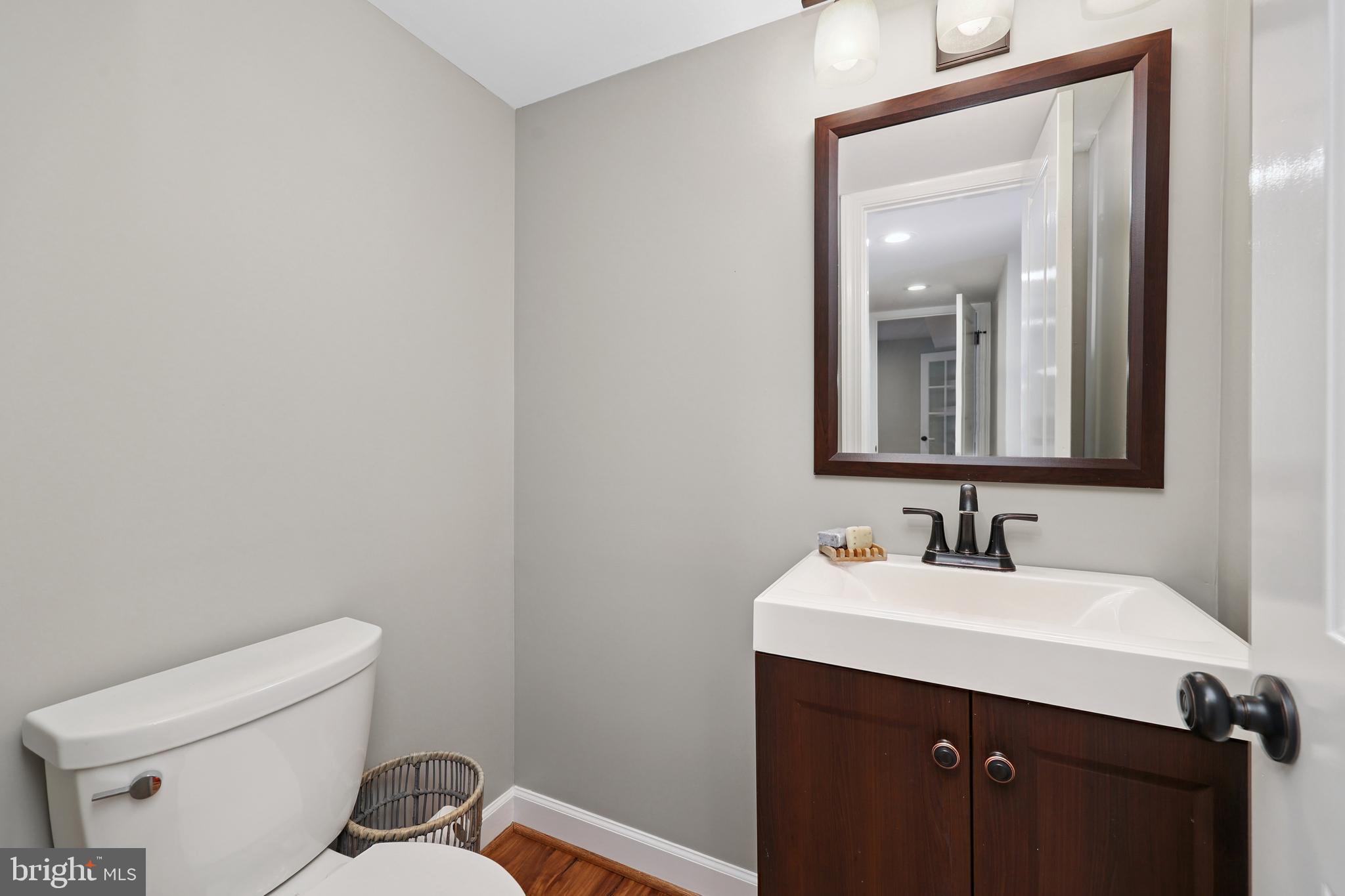 MANTUA HILLS - Residential