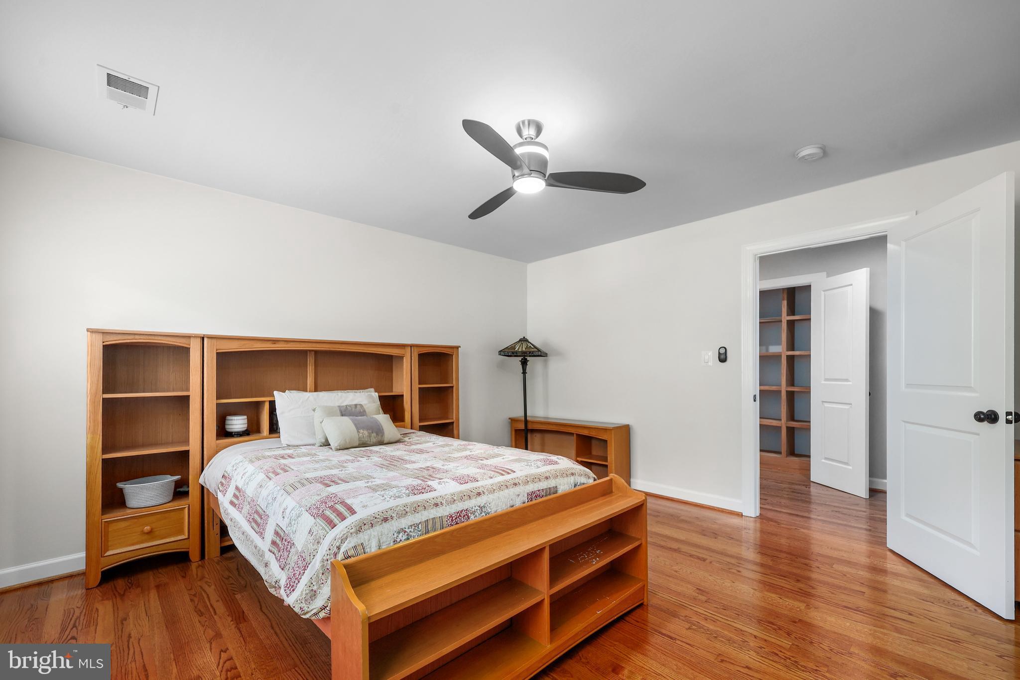 MANTUA HILLS - Residential