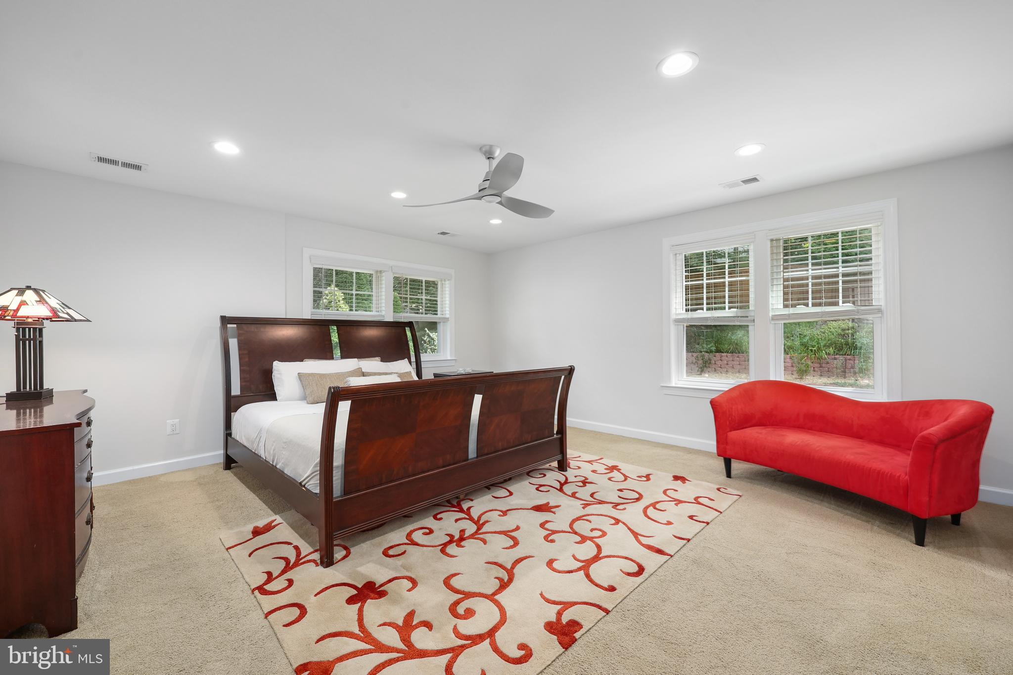 MANTUA HILLS - Residential