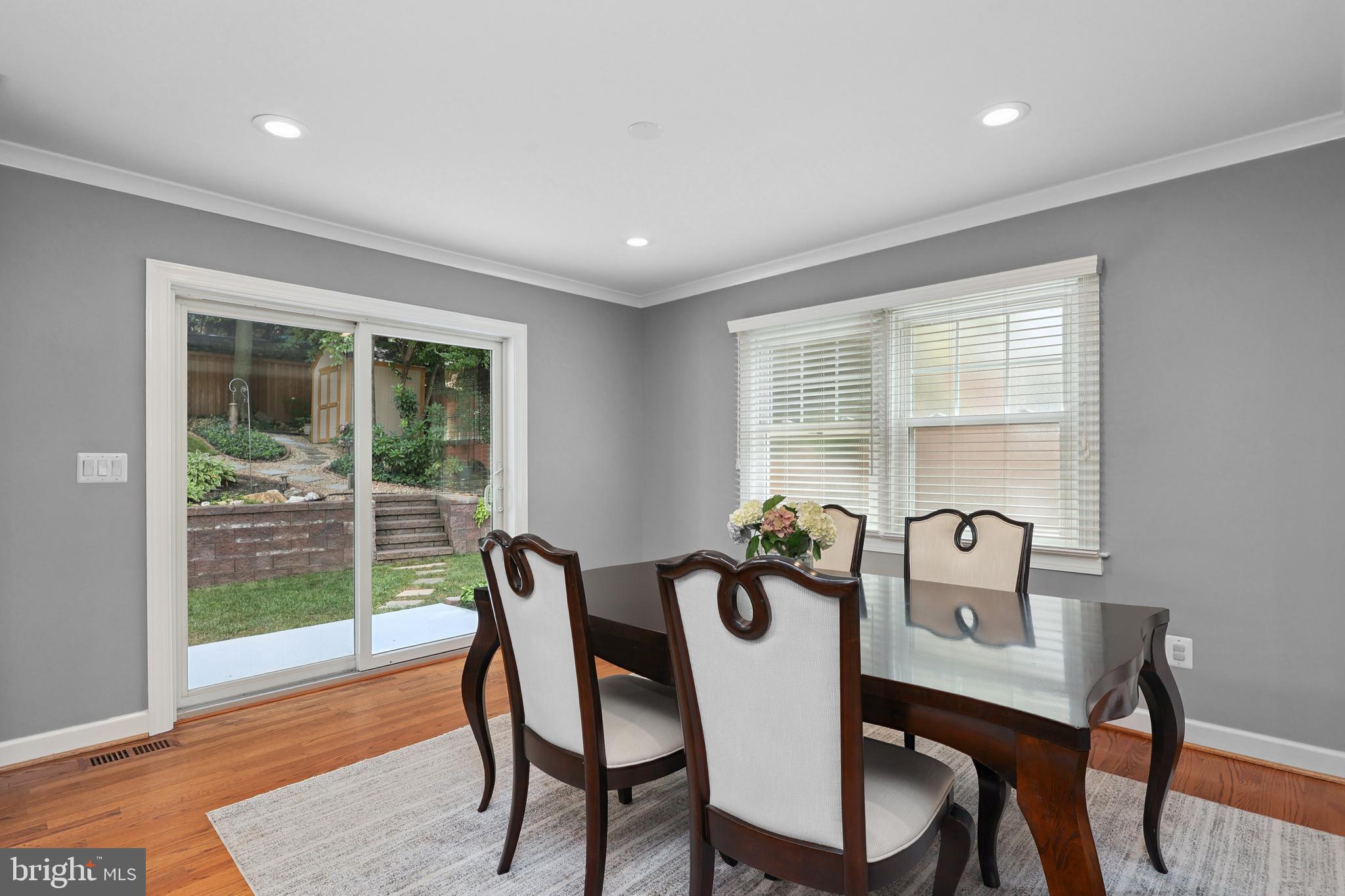 MANTUA HILLS - Residential