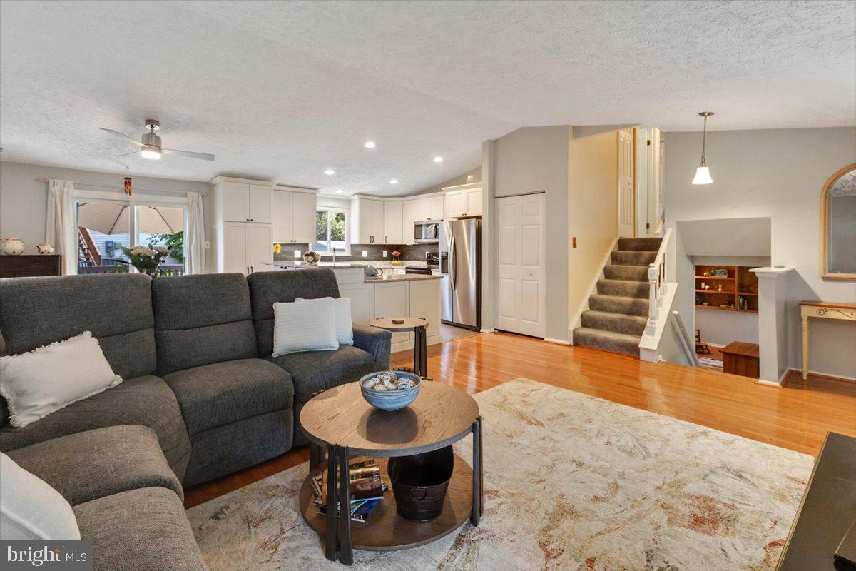 2913 ASHDOWN FOREST DRIVE