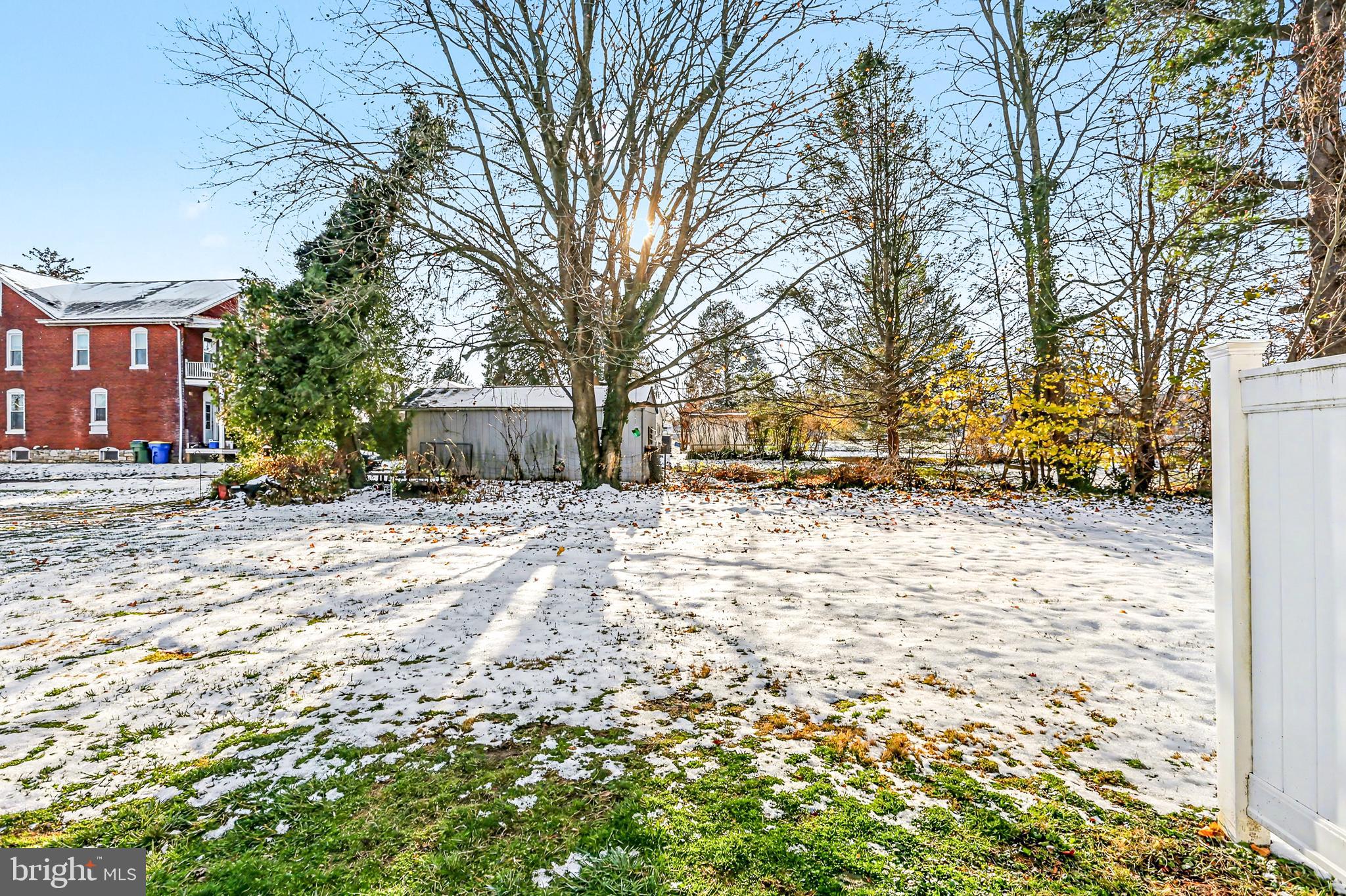 CEDAR CLIFF - Residential Lease